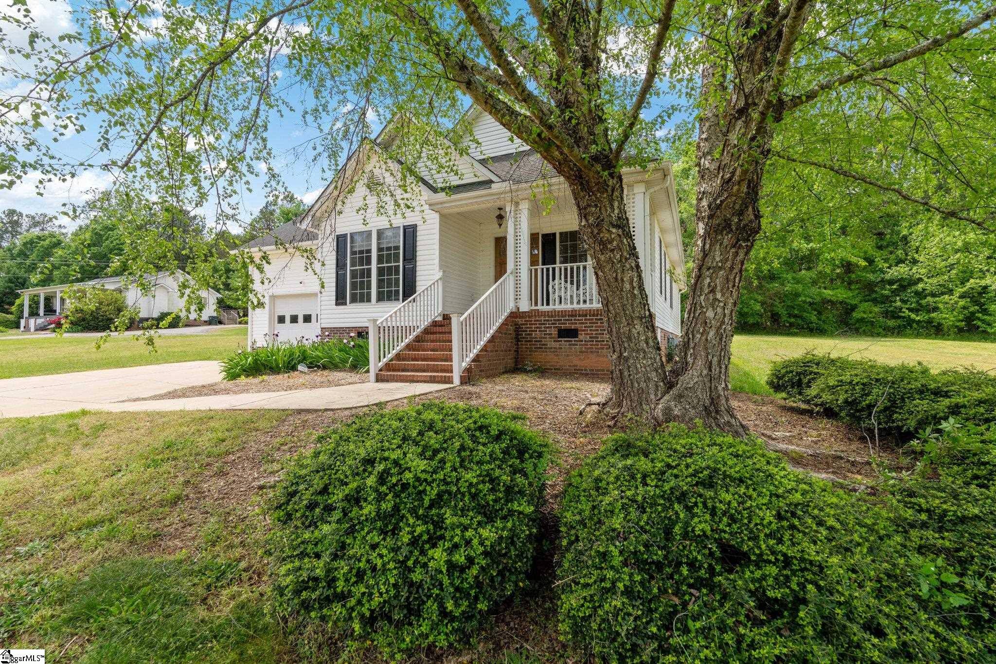 949 Jones Mill Road Property Photo