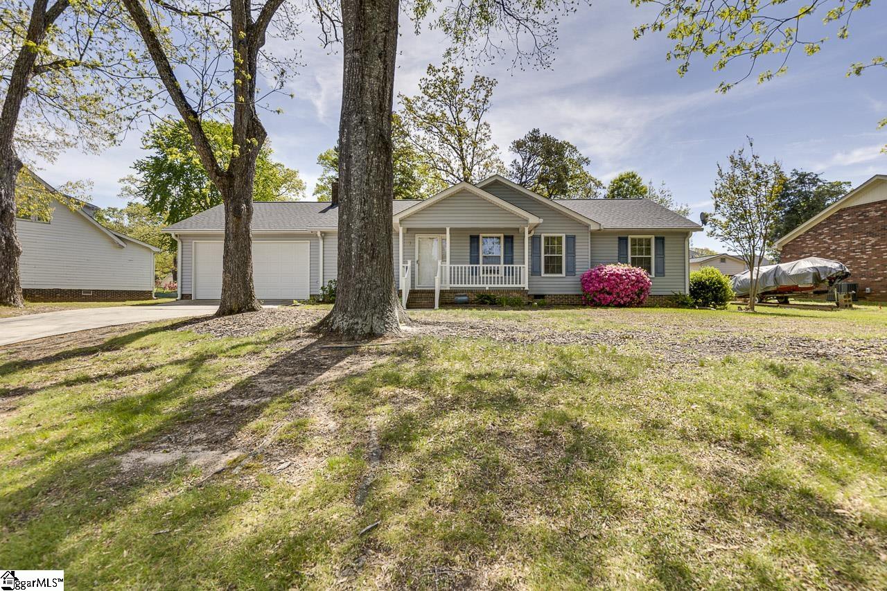 103 Woodview Drive Property Photo