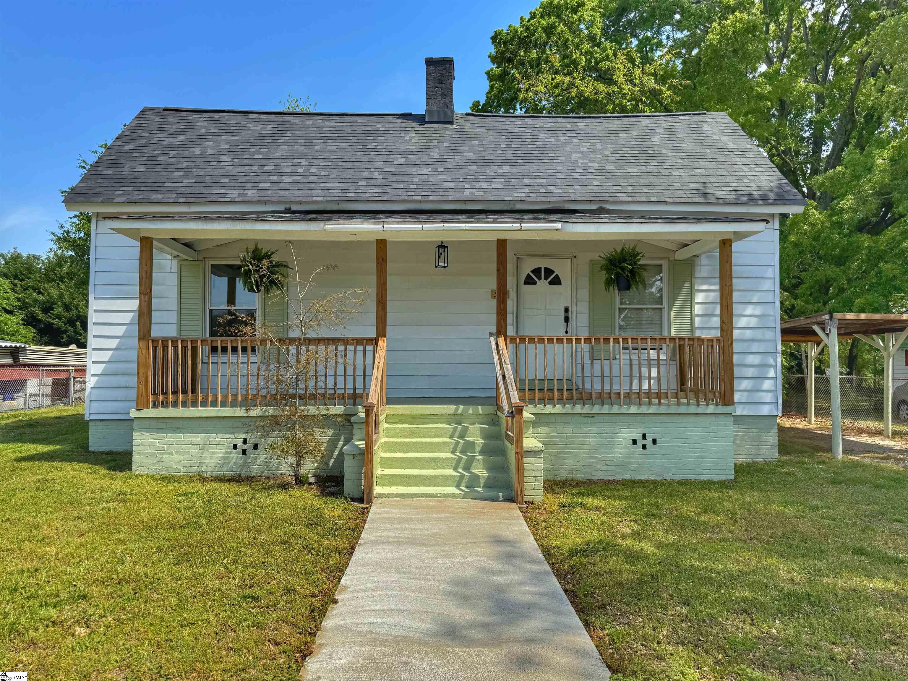 333 Buncombe Street Property Photo