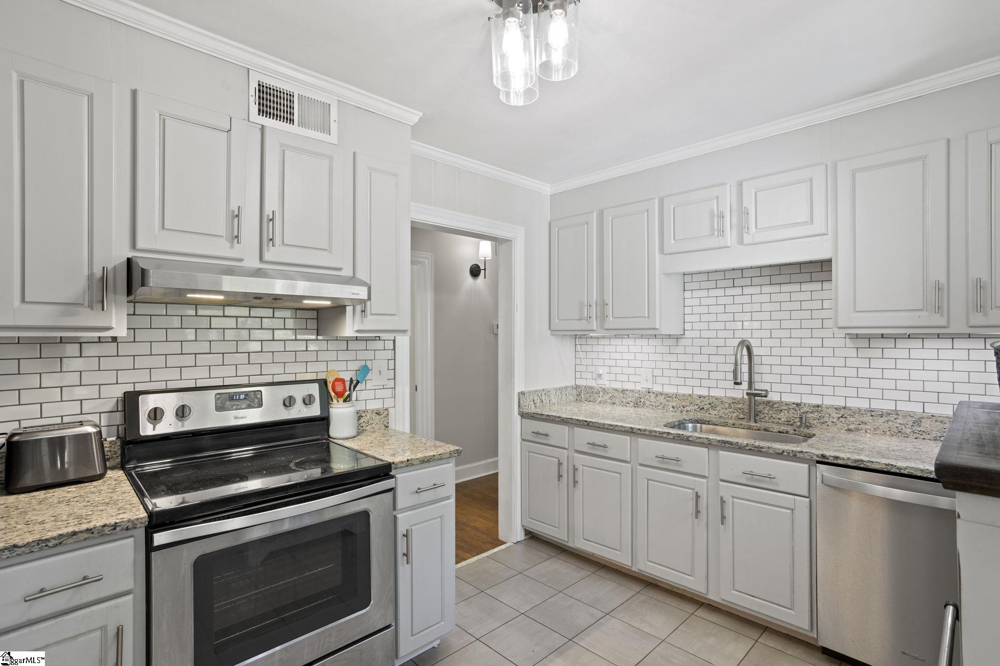 210 Keith Drive Property Photo 8