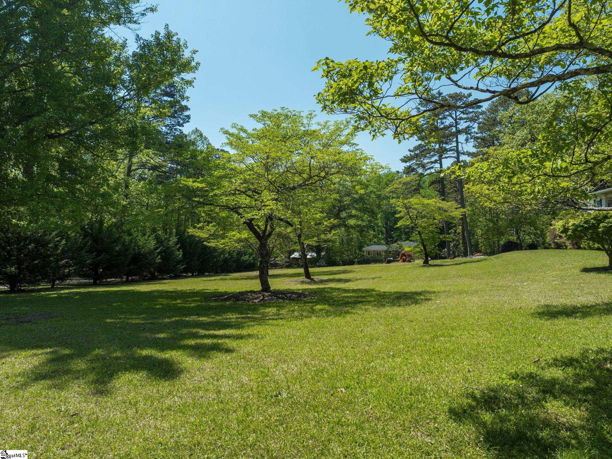 313a Crestwood Drive Property Photo