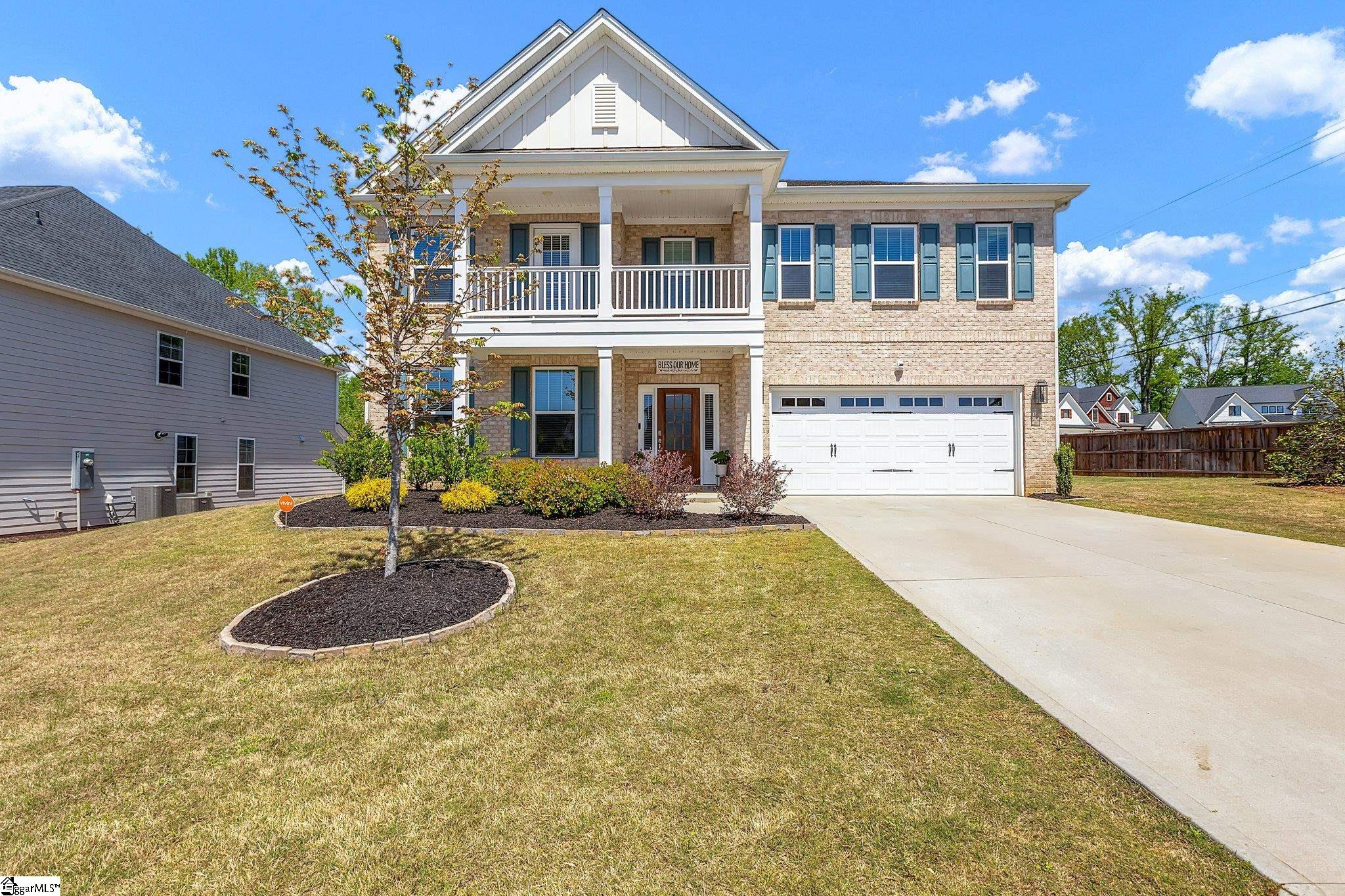 201 Tyrian Drive Property Photo