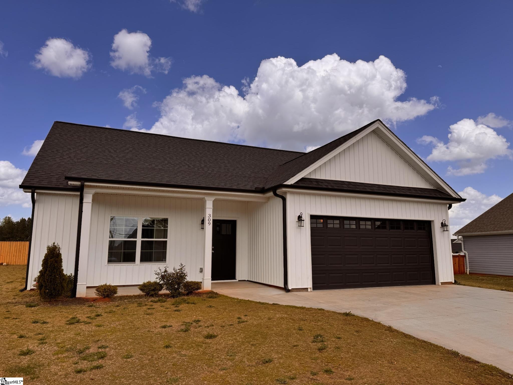 309 Blakely Court Property Photo