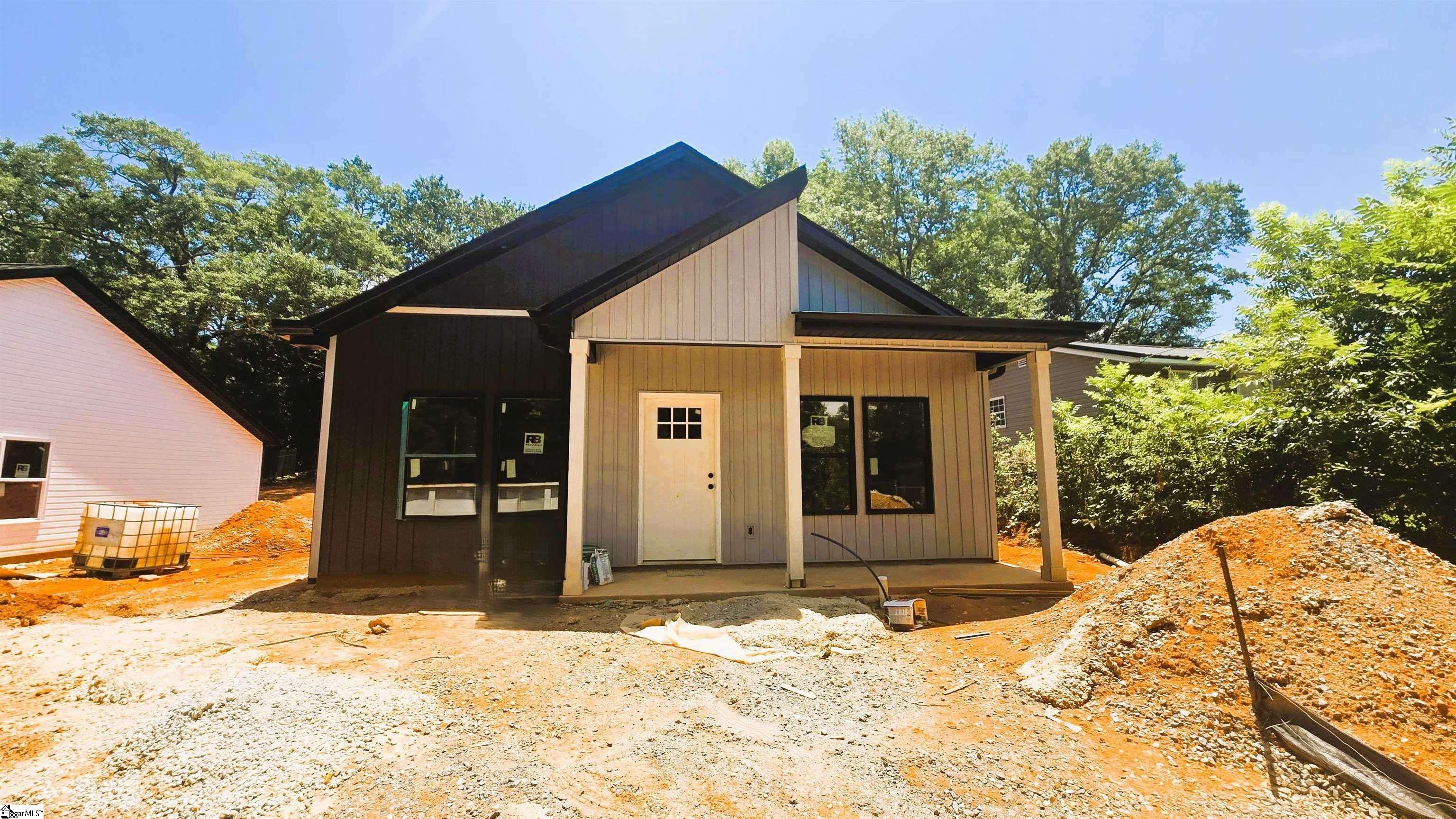 8 Bobo Street Property Photo 1