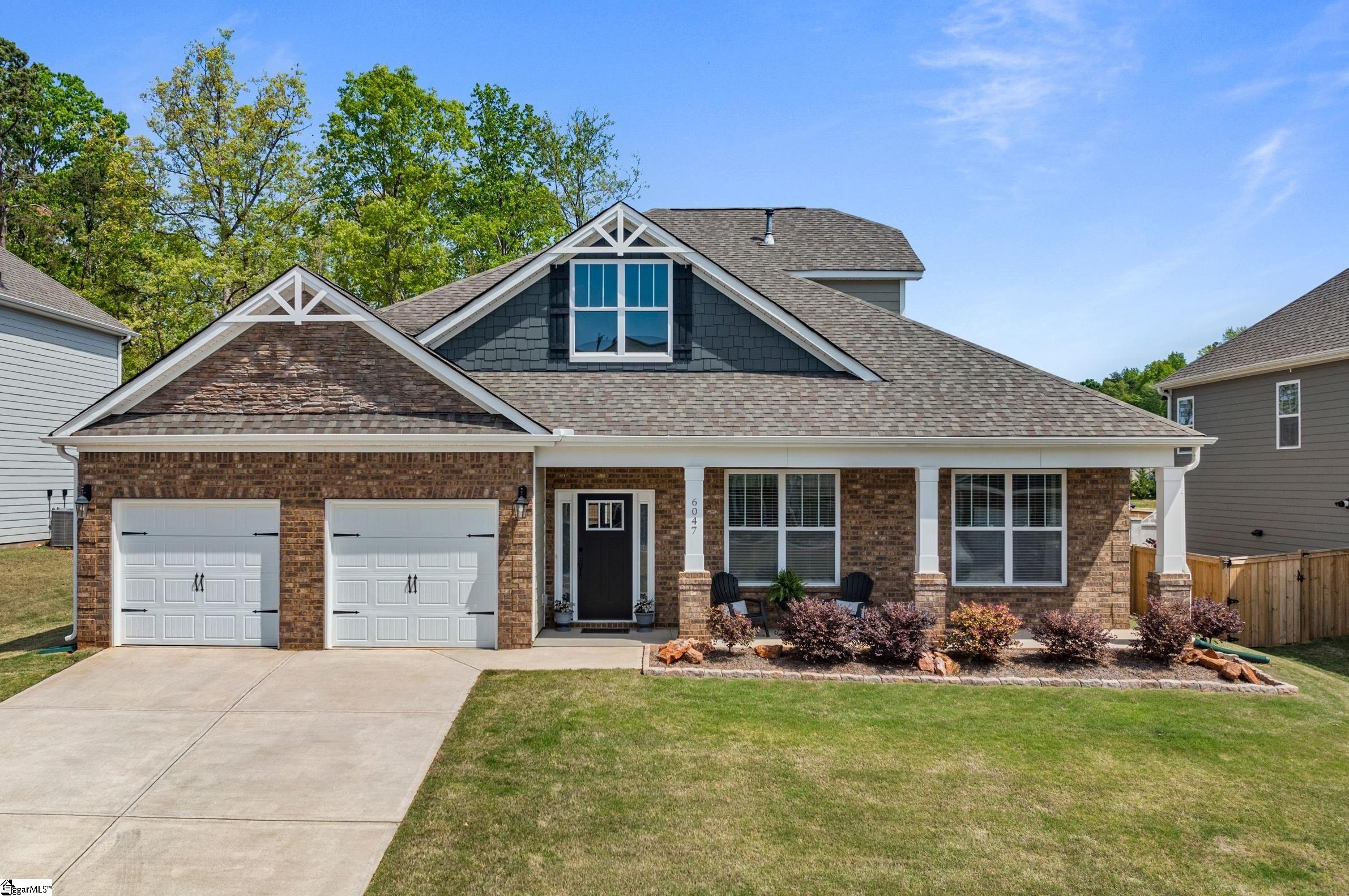 6047 Thicket Lane Property Photo