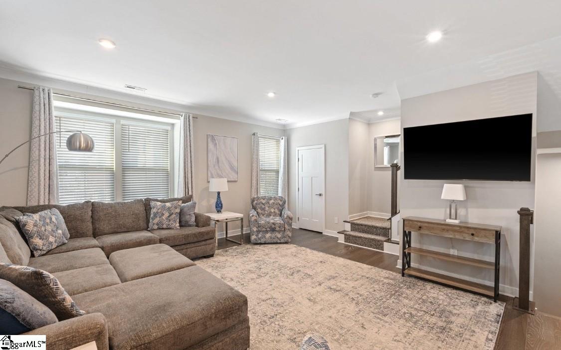9 Eagle Wood Drive Property Photo 4