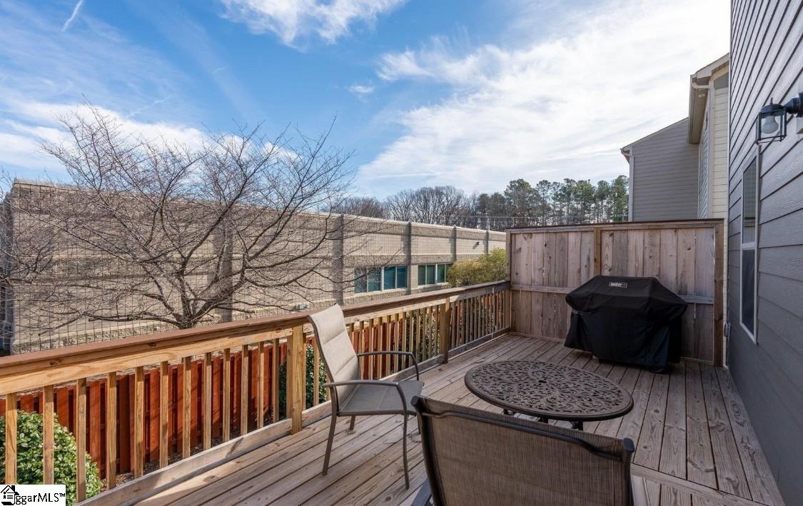 9 Eagle Wood Drive Property Photo 10