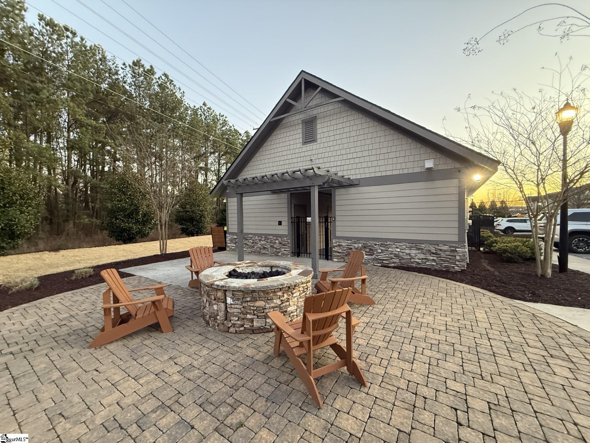 9 Eagle Wood Drive Property Photo 13