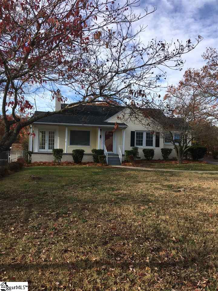 110 Andrews Street Property Photo