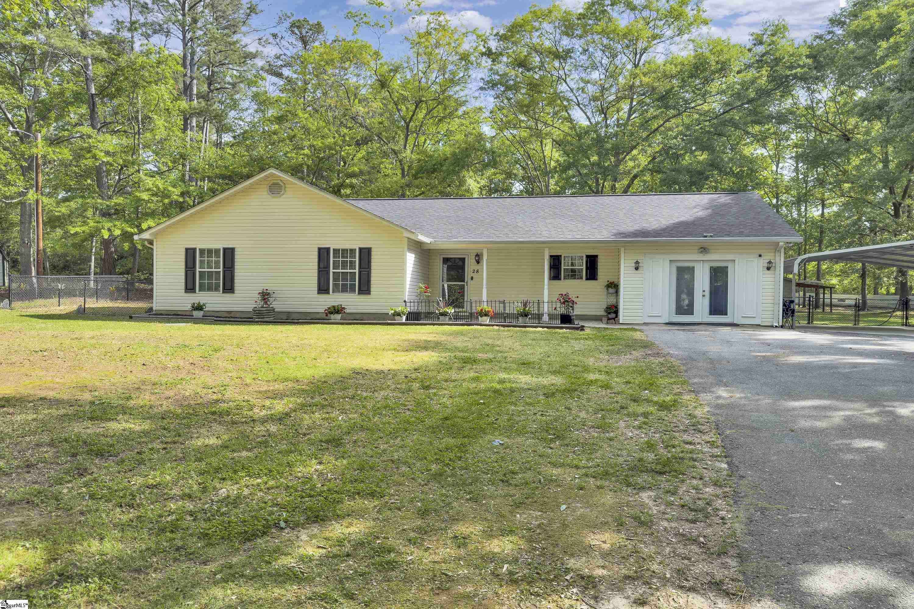 28 Meadowlark Lane Property Photo