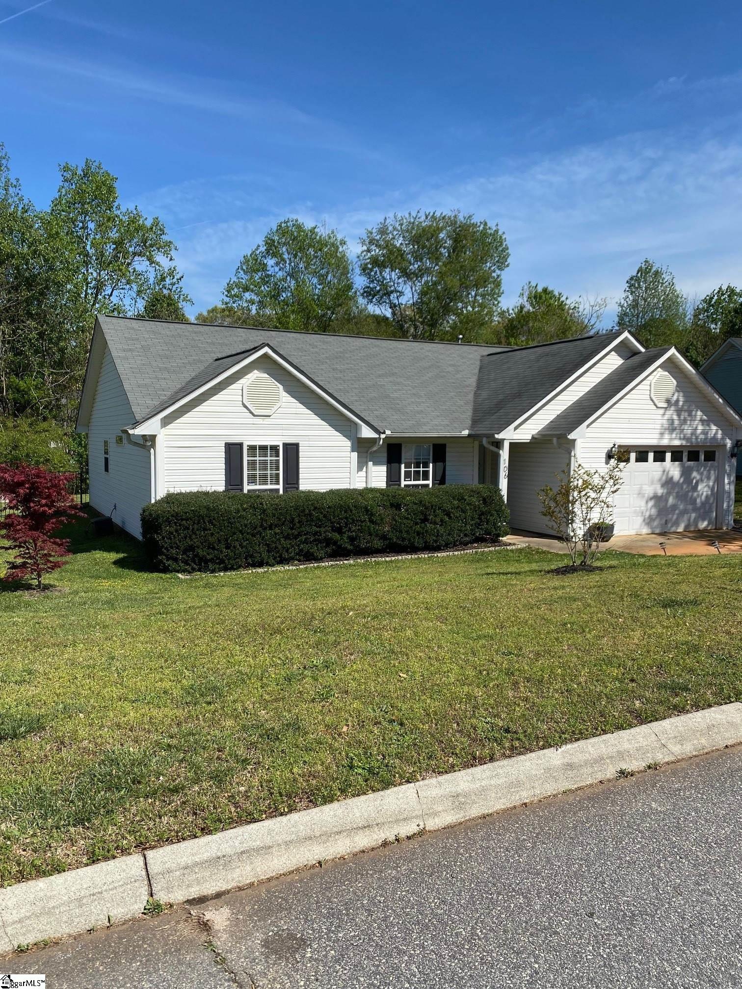 106 Stonington Way Property Photo