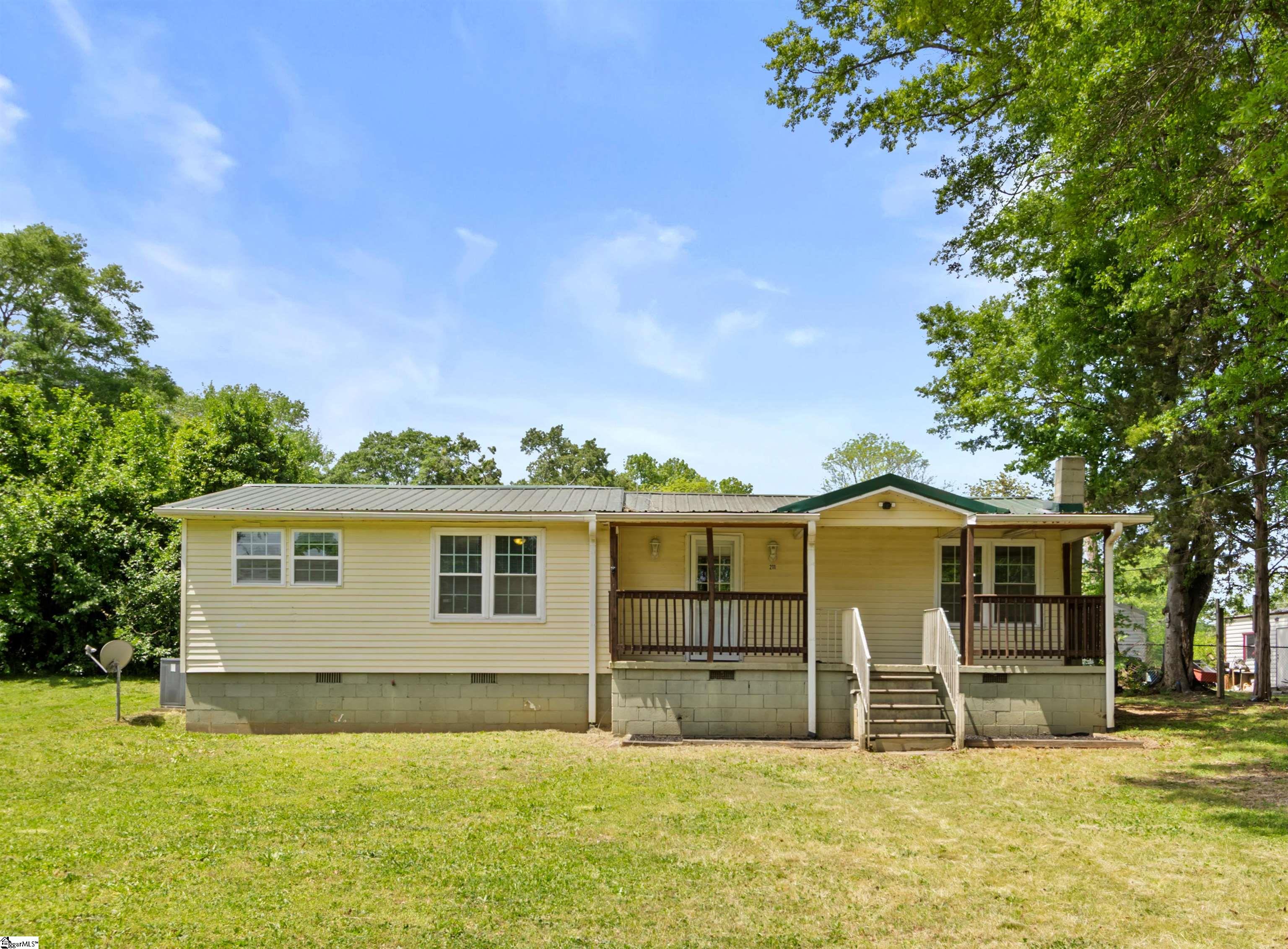 211 Spruce Street Property Photo