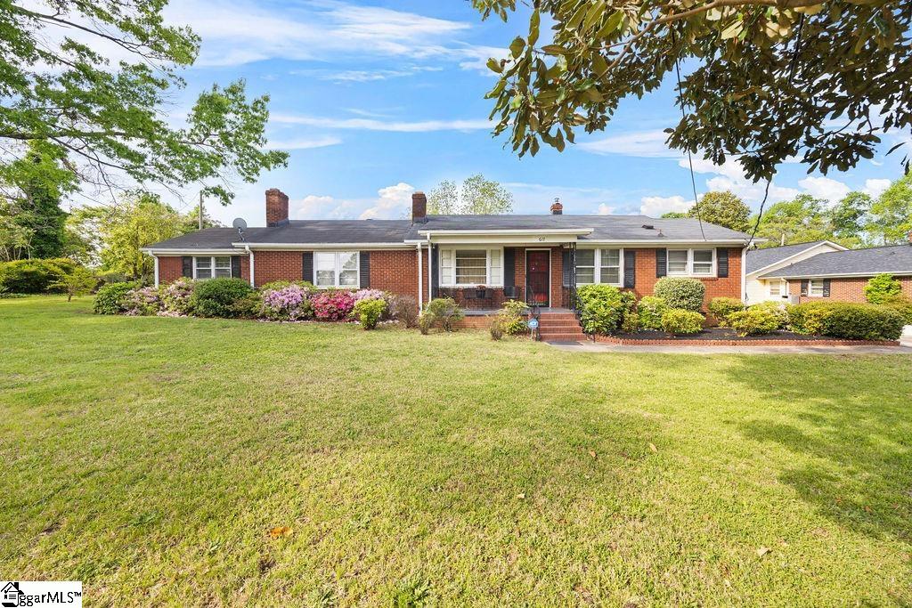 617 Whitehorse Road Property Photo
