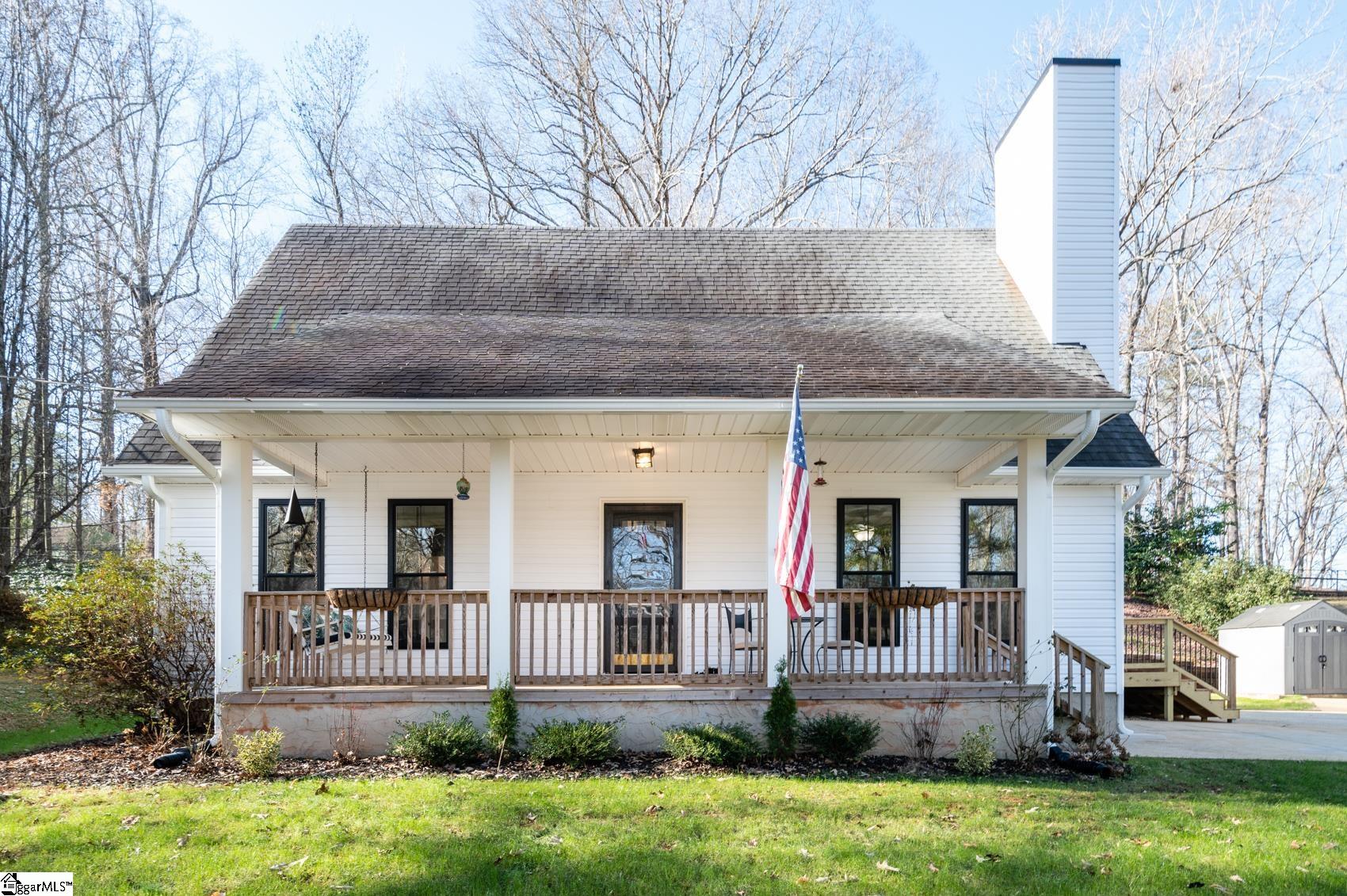203 West Drive Property Photo