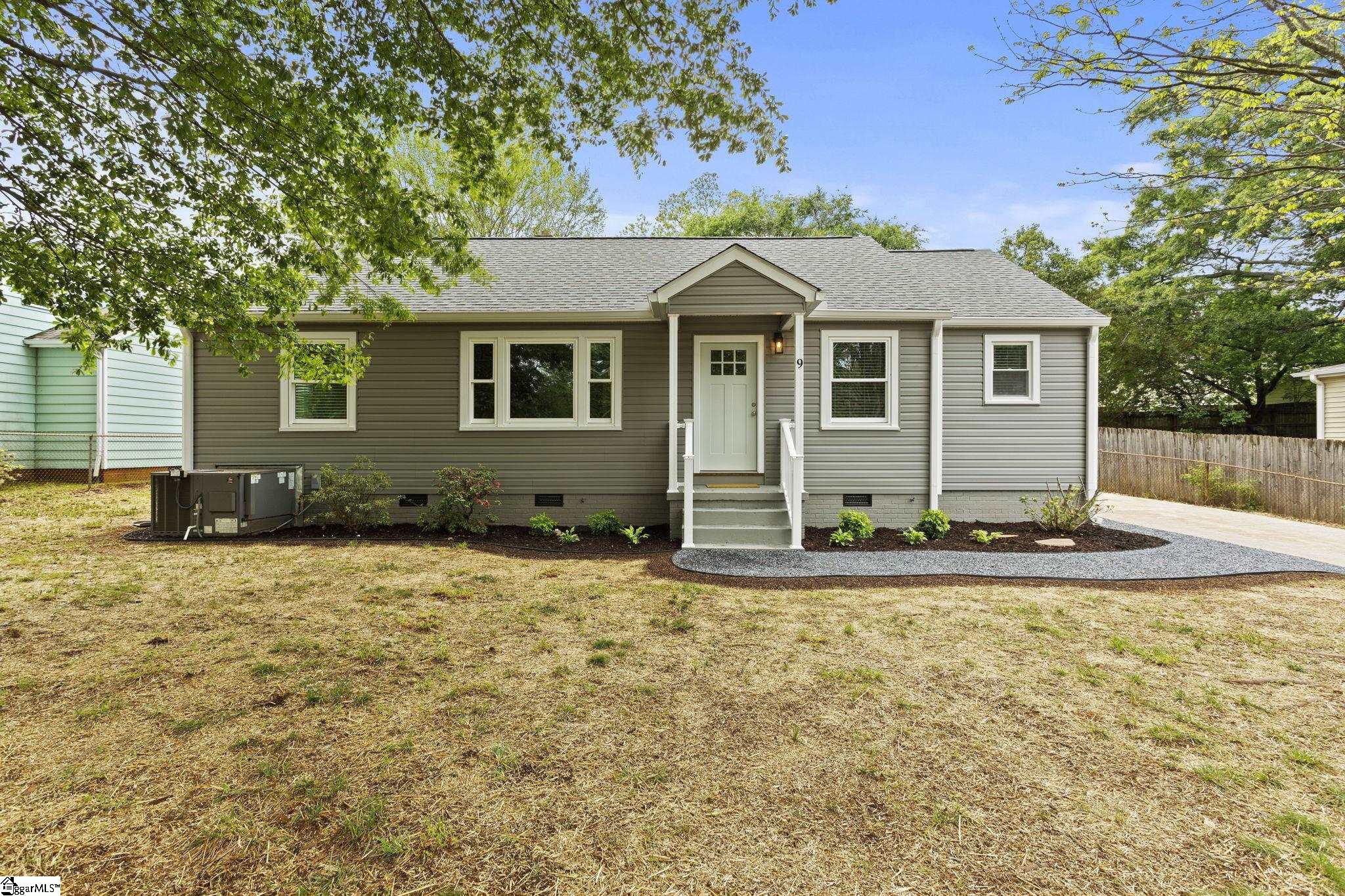 9 Callahan Avenue Property Photo