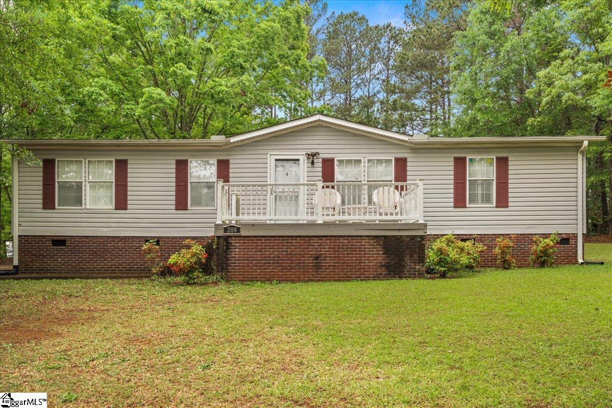 208 Leverette Lane Property Photo