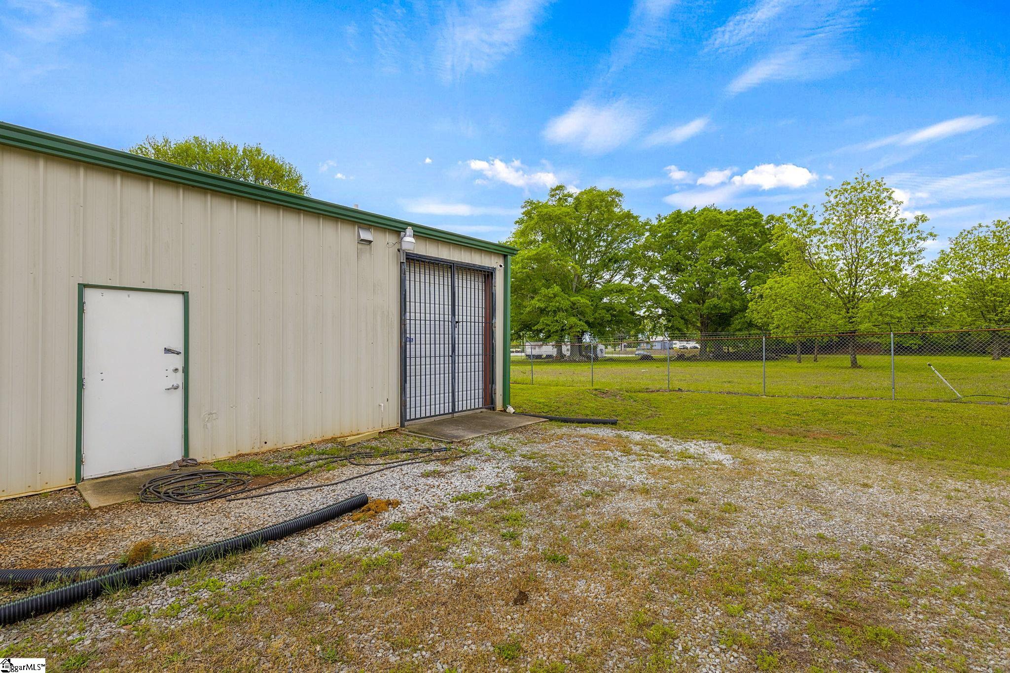 405 Pearman Dairy Road Property Photo 25