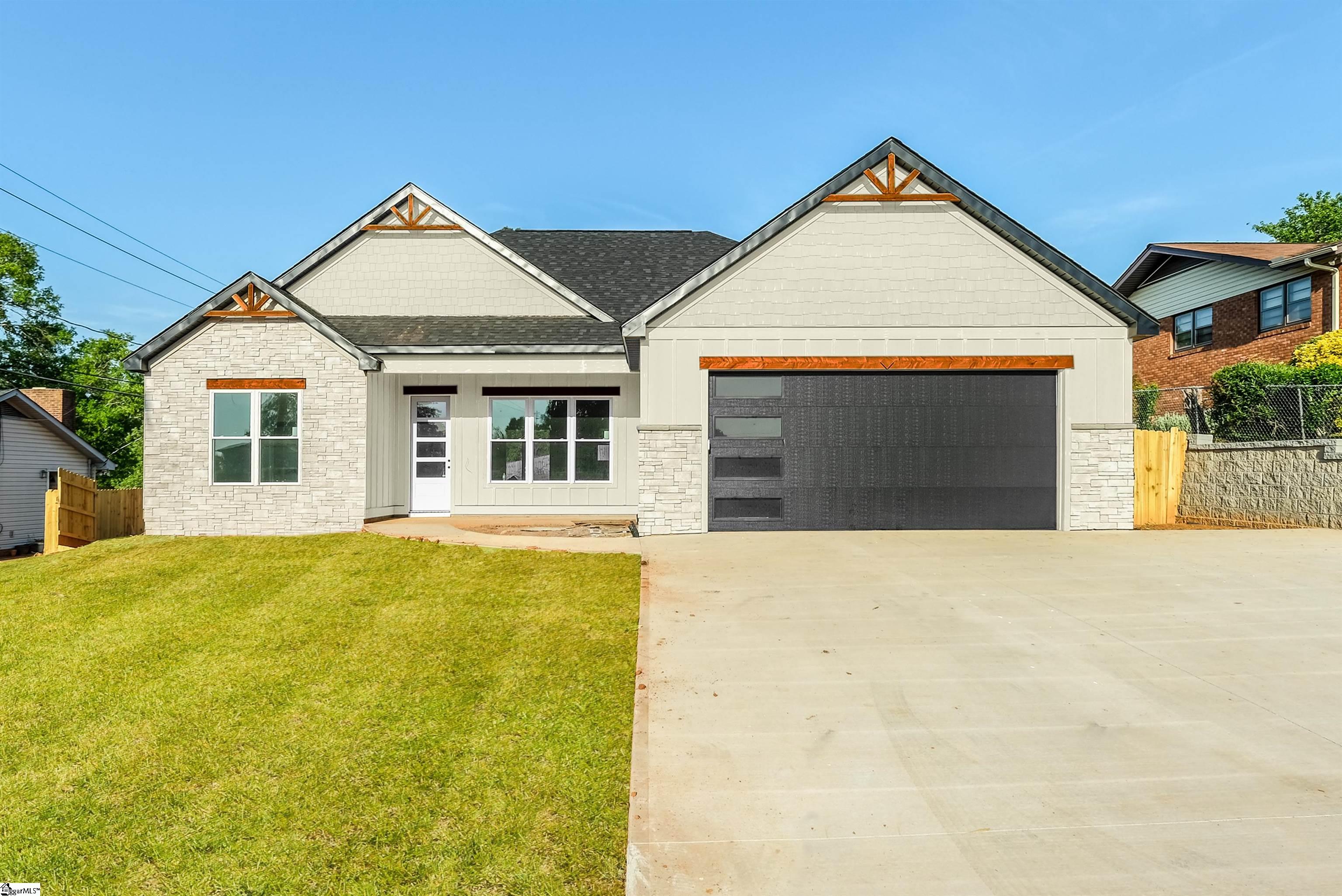 123 Stribling Circle Property Photo