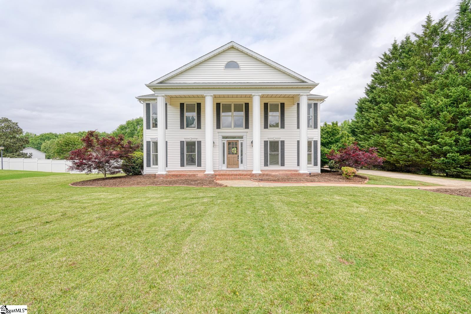 252 Mountain Range Road Property Photo