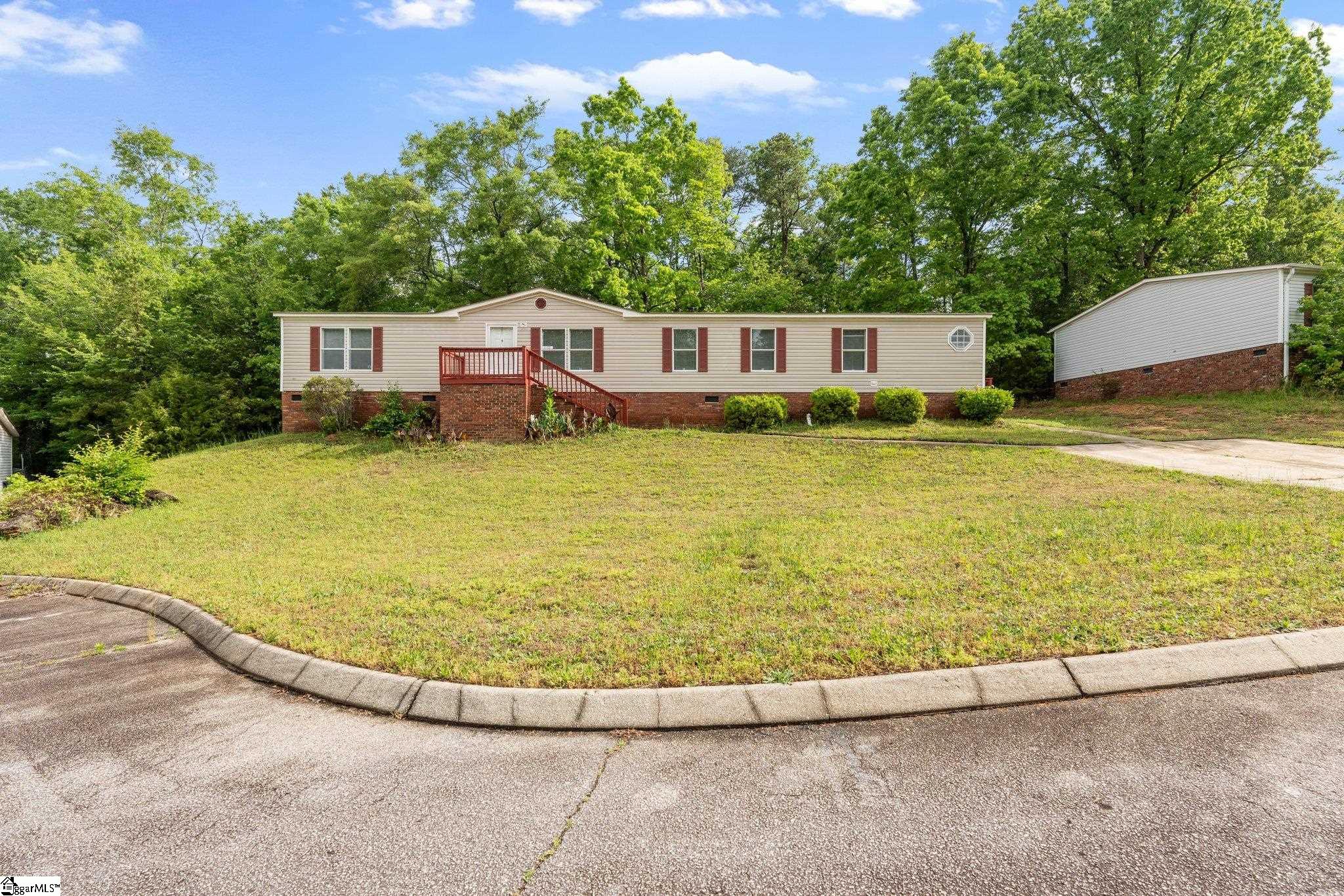 108 Tifton Court Property Photo