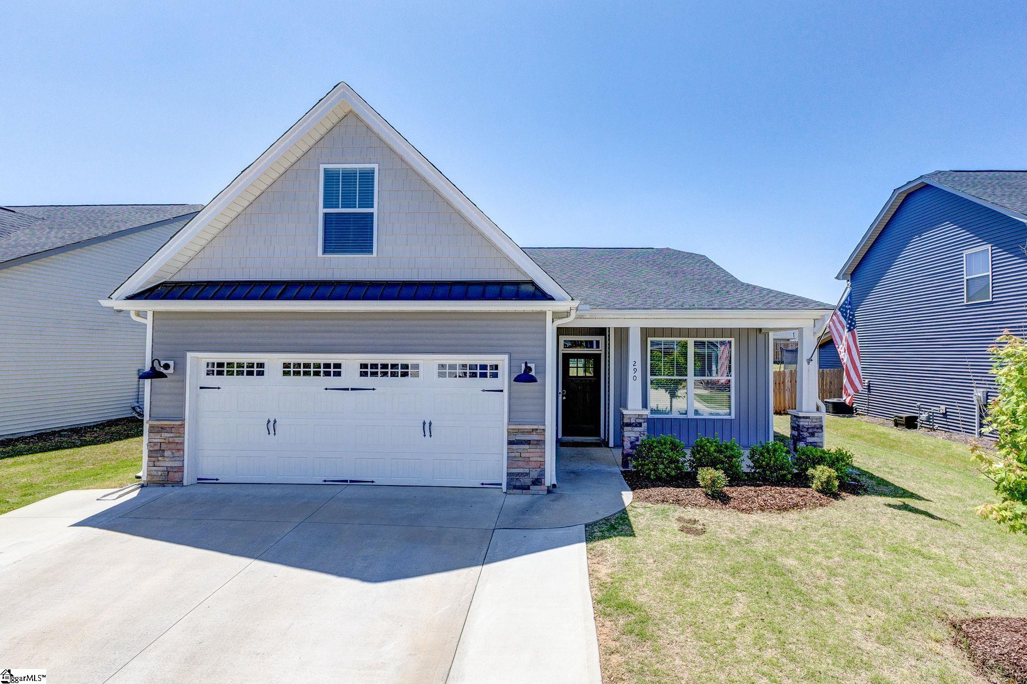 290 Foxbank Circle Property Photo 1