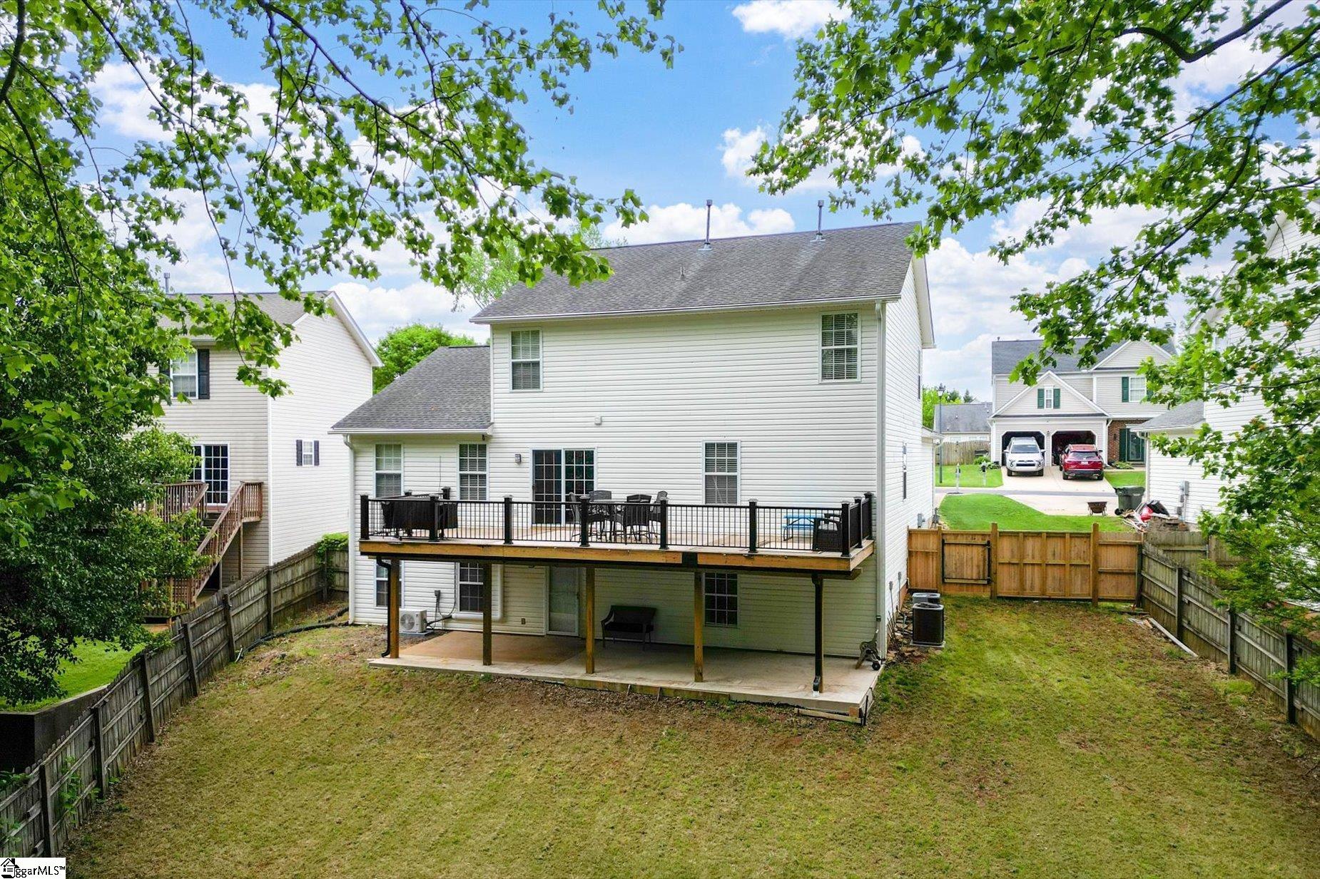 413 Woolridge Way Property Photo 11