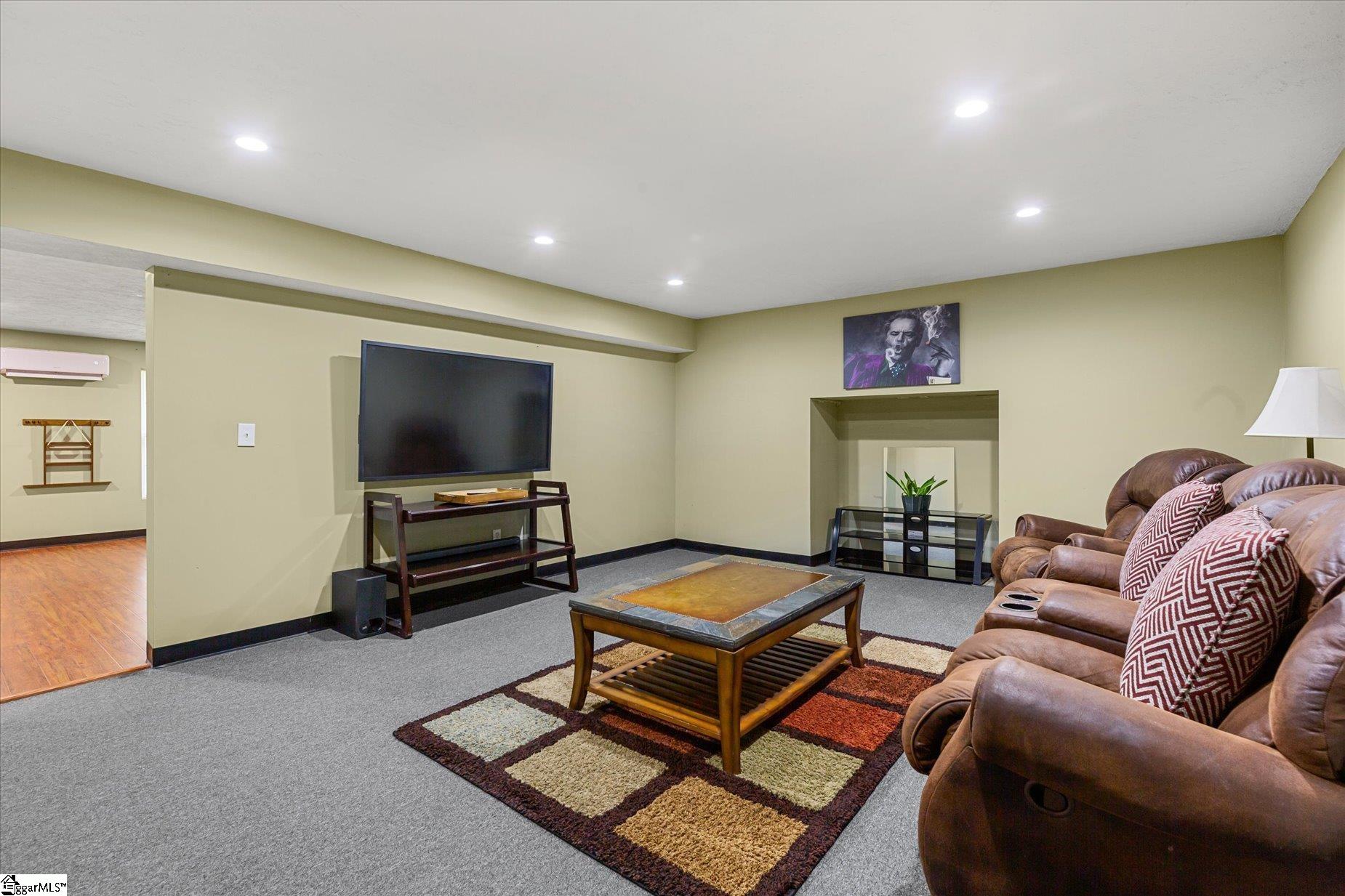 413 Woolridge Way Property Photo 30