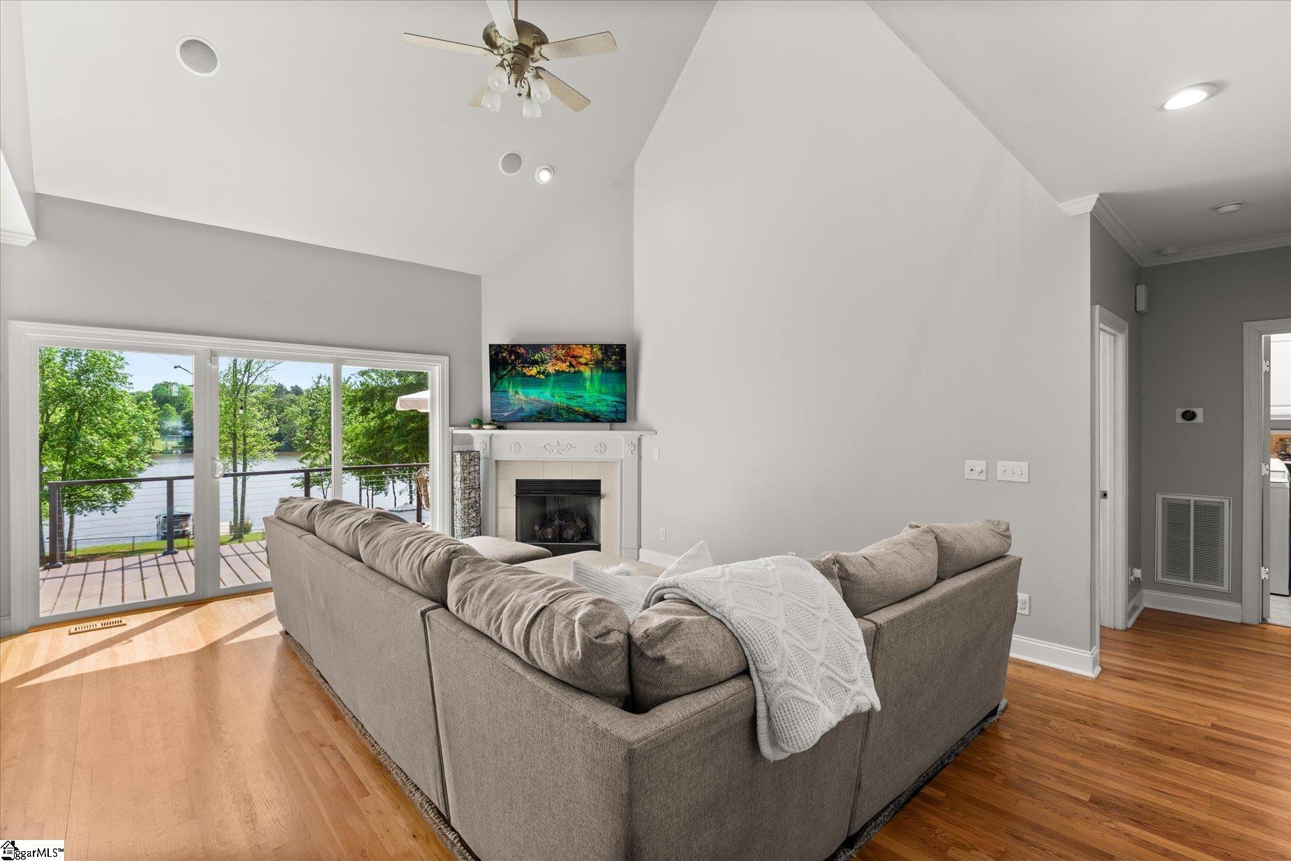 611 Star Drive Property Photo 9