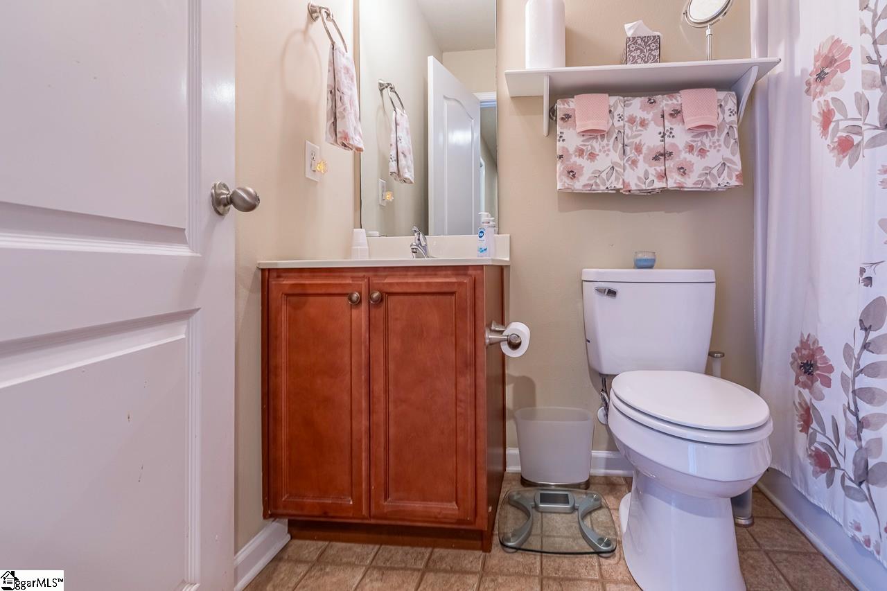 505 Tilgate Court Property Photo 21
