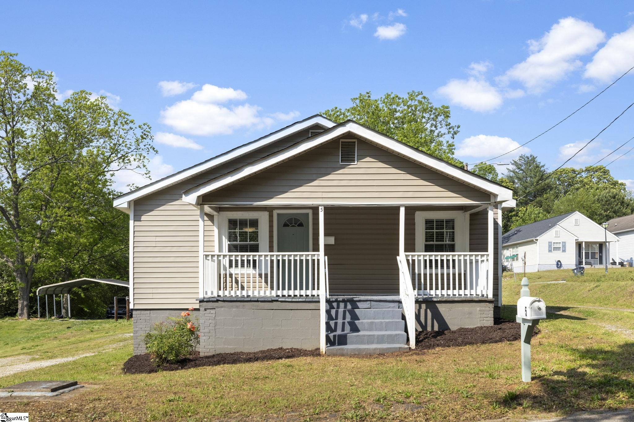 5 Vehorn Street Property Photo 1