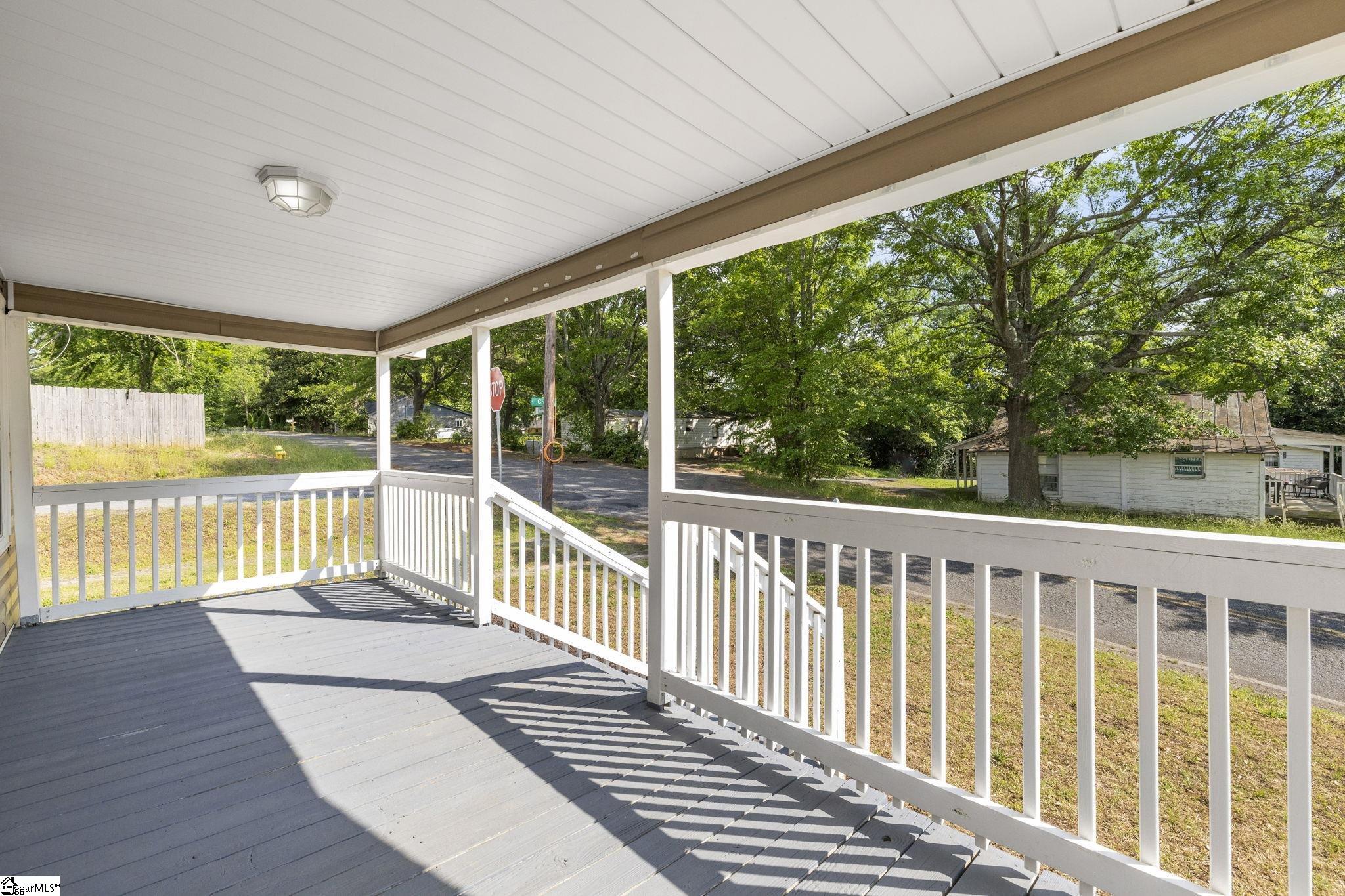 5 Vehorn Street Property Photo 5