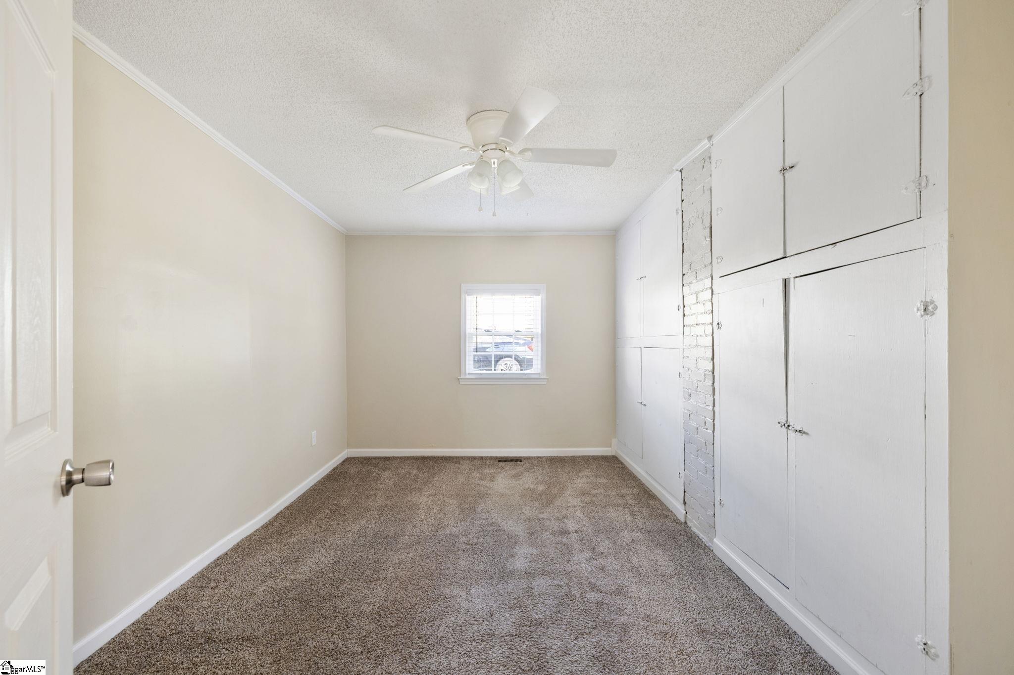 5 Vehorn Street Property Photo 15