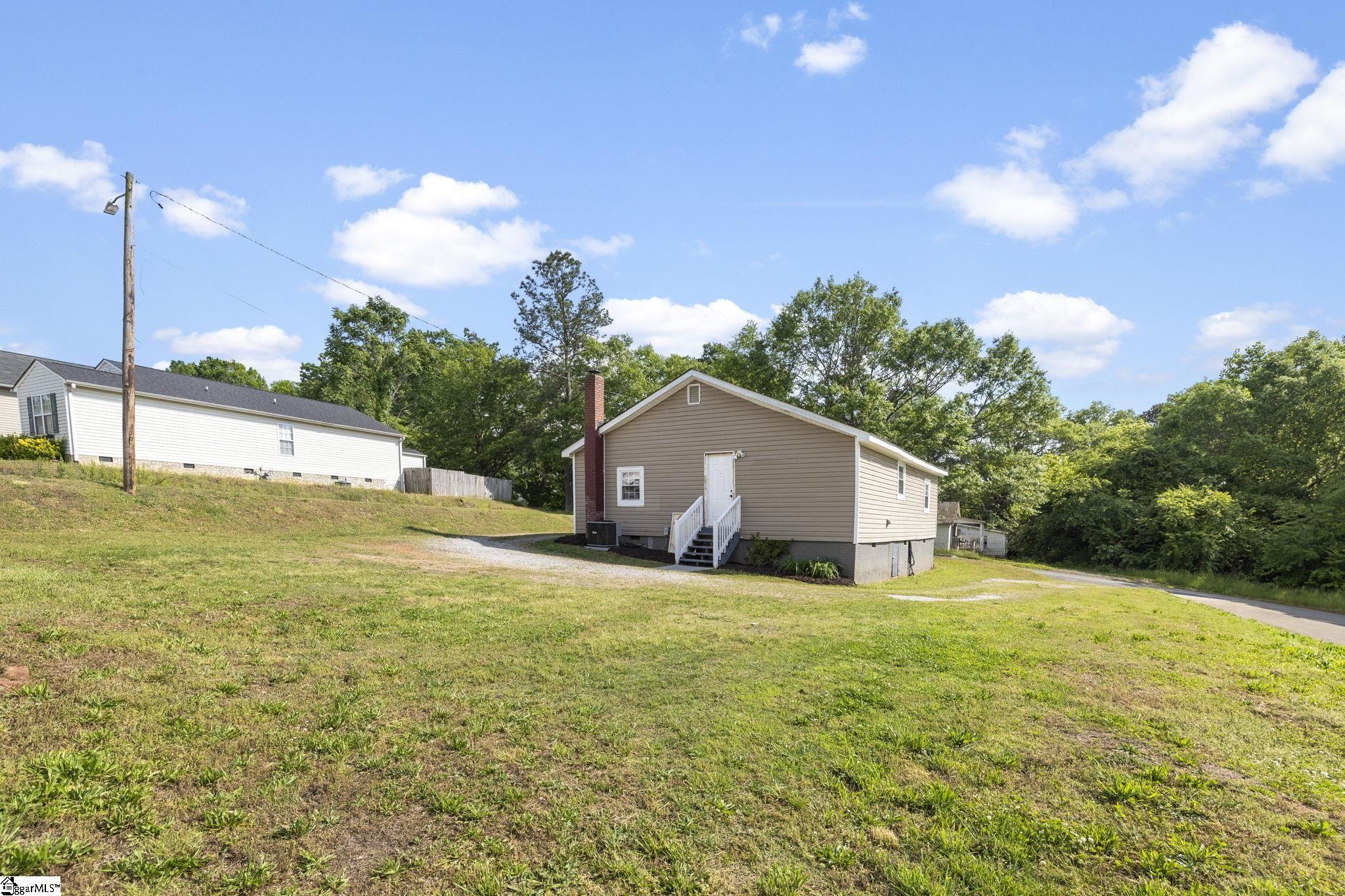 5 Vehorn Street Property Photo 23