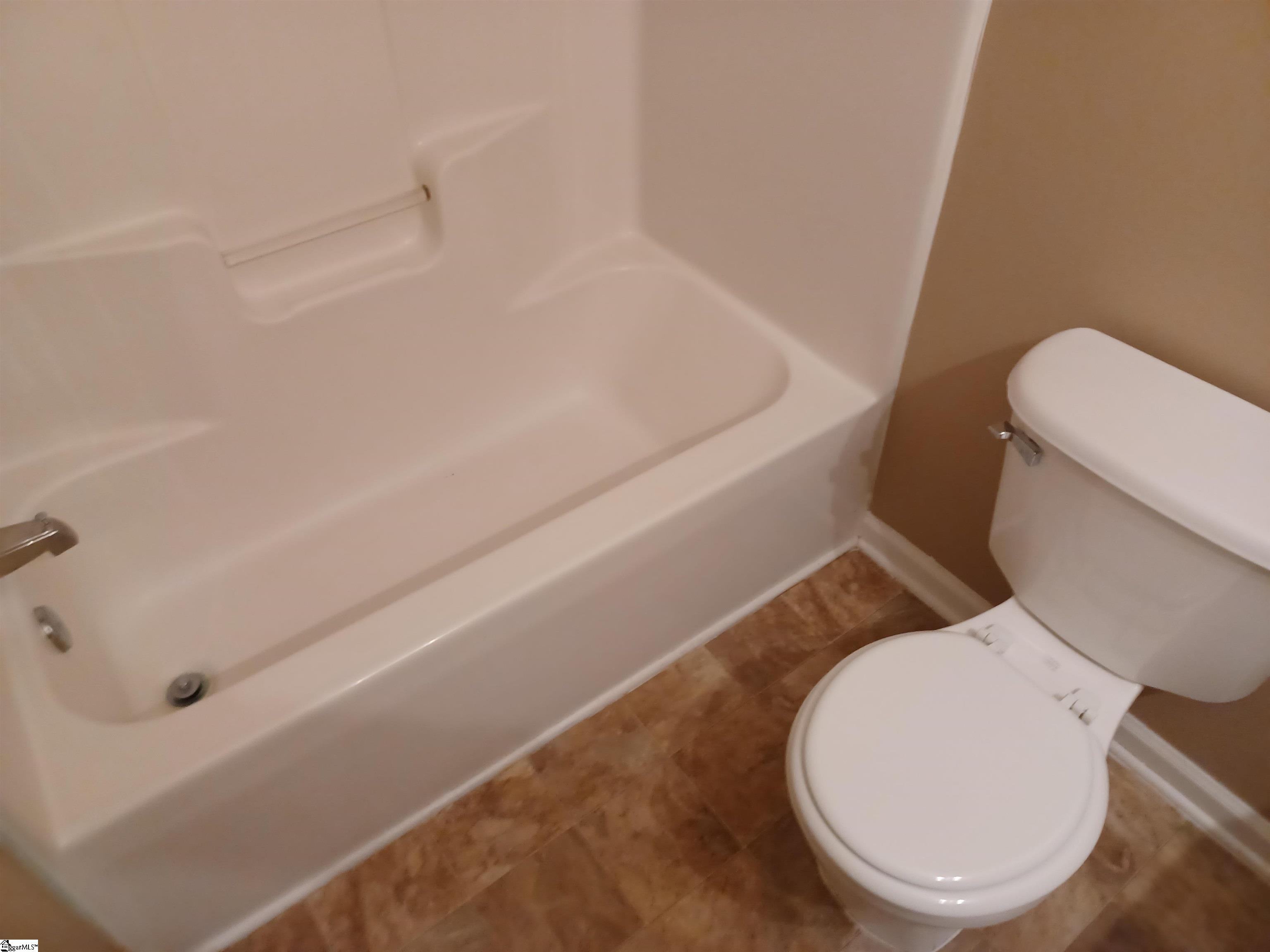 112 Huntress Drive Property Photo 16