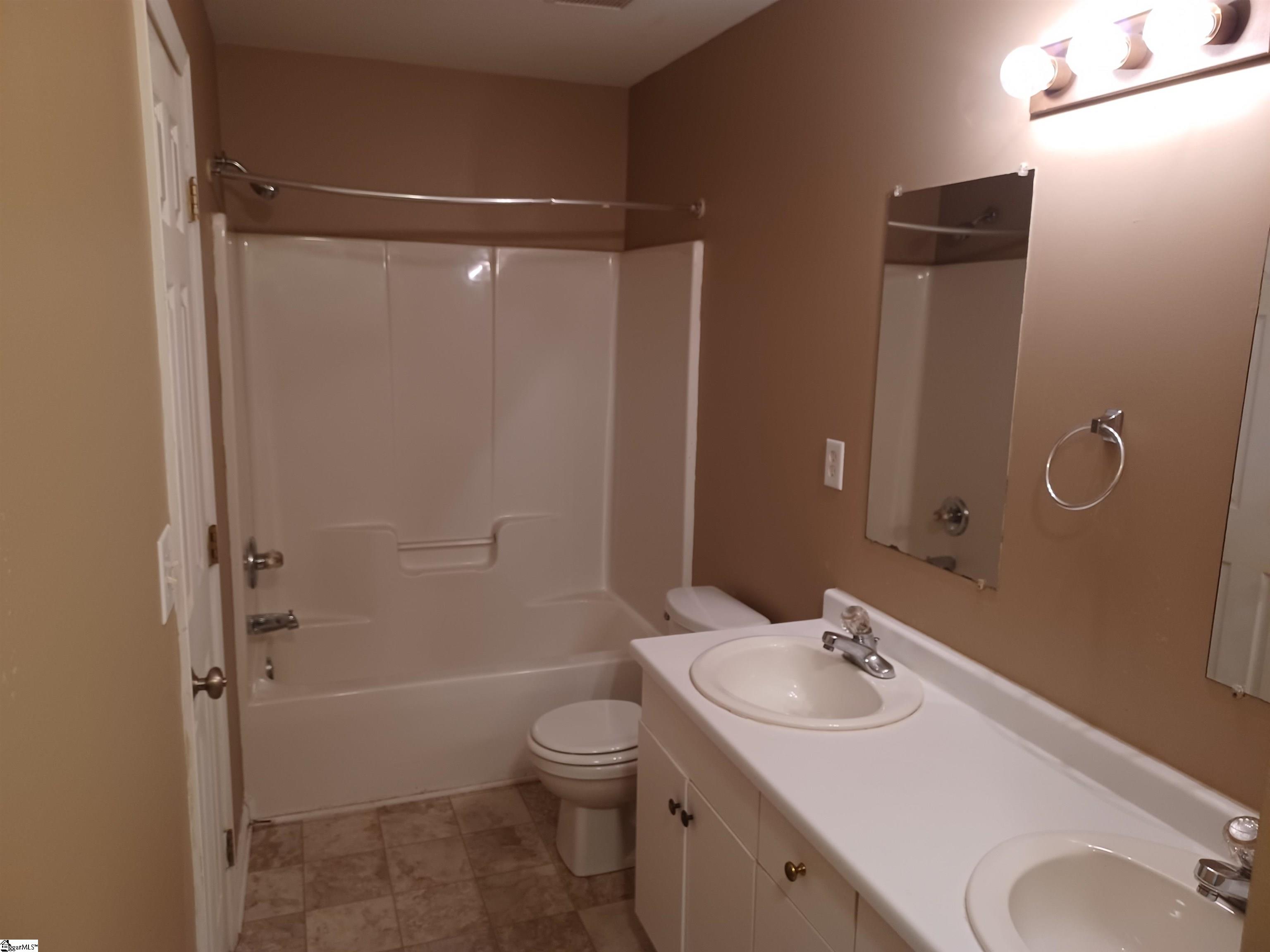 112 Huntress Drive Property Photo 26