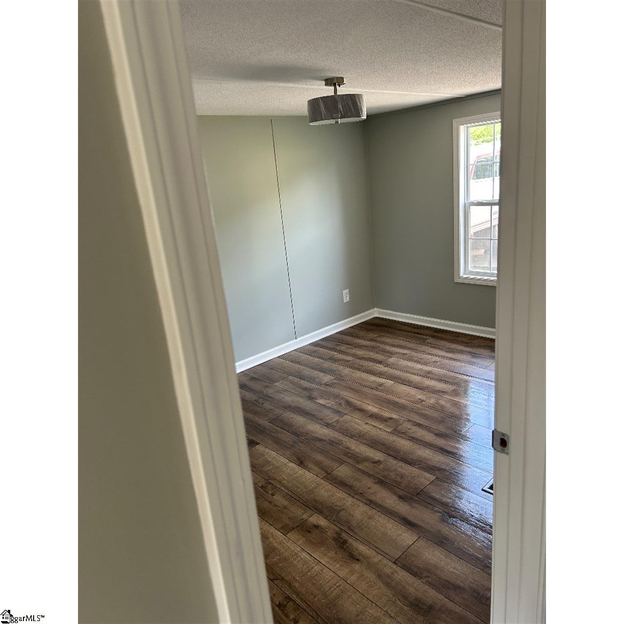 317 Beaver Pond Drive Property Photo 11
