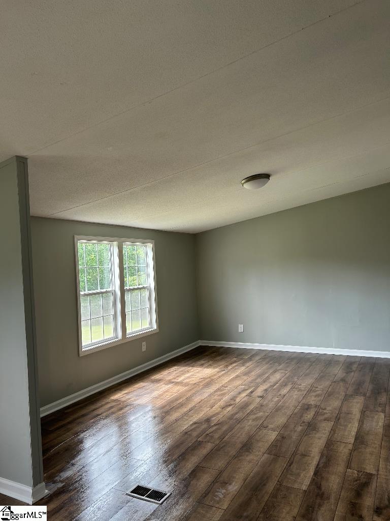 317 Beaver Pond Drive Property Photo 13