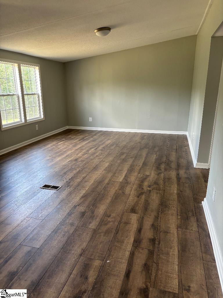 317 Beaver Pond Drive Property Photo 21