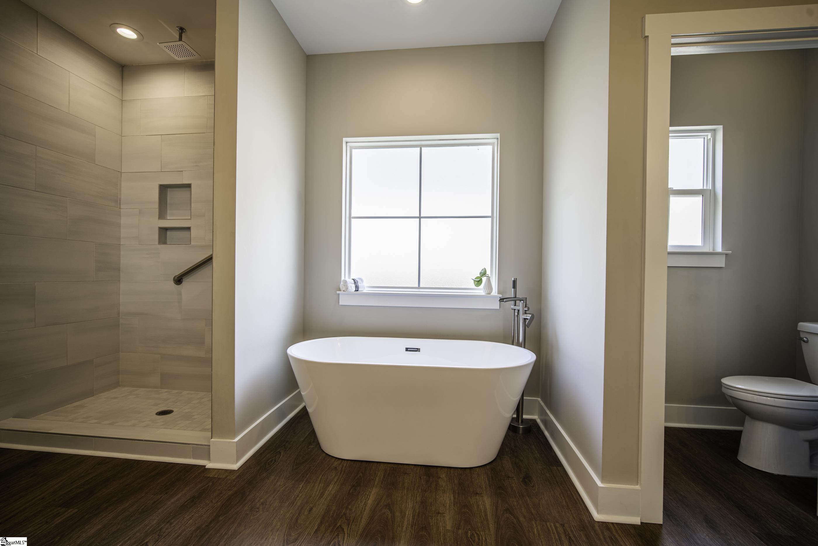 221 Wood River Way Property Photo 19