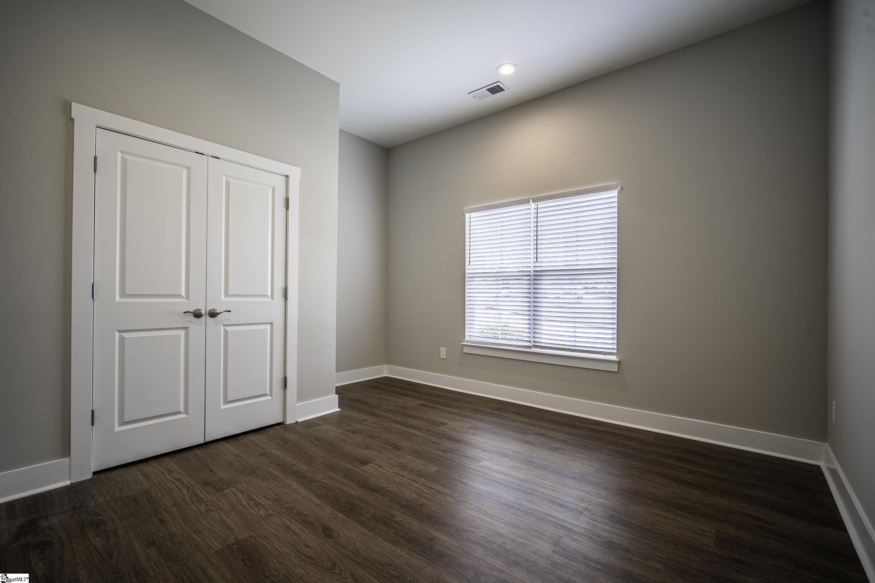 221 Wood River Way Property Photo 22
