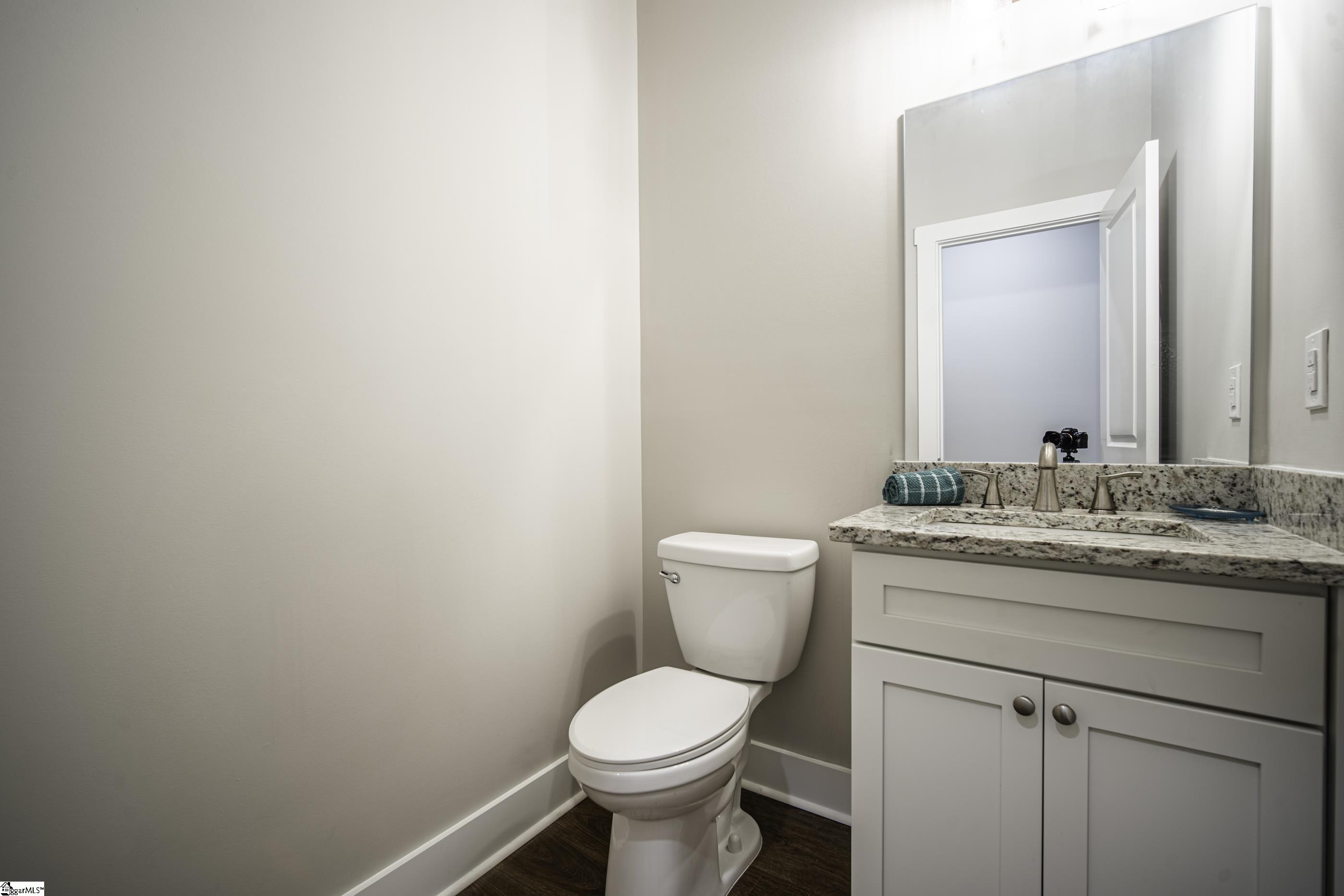 221 Wood River Way Property Photo 25