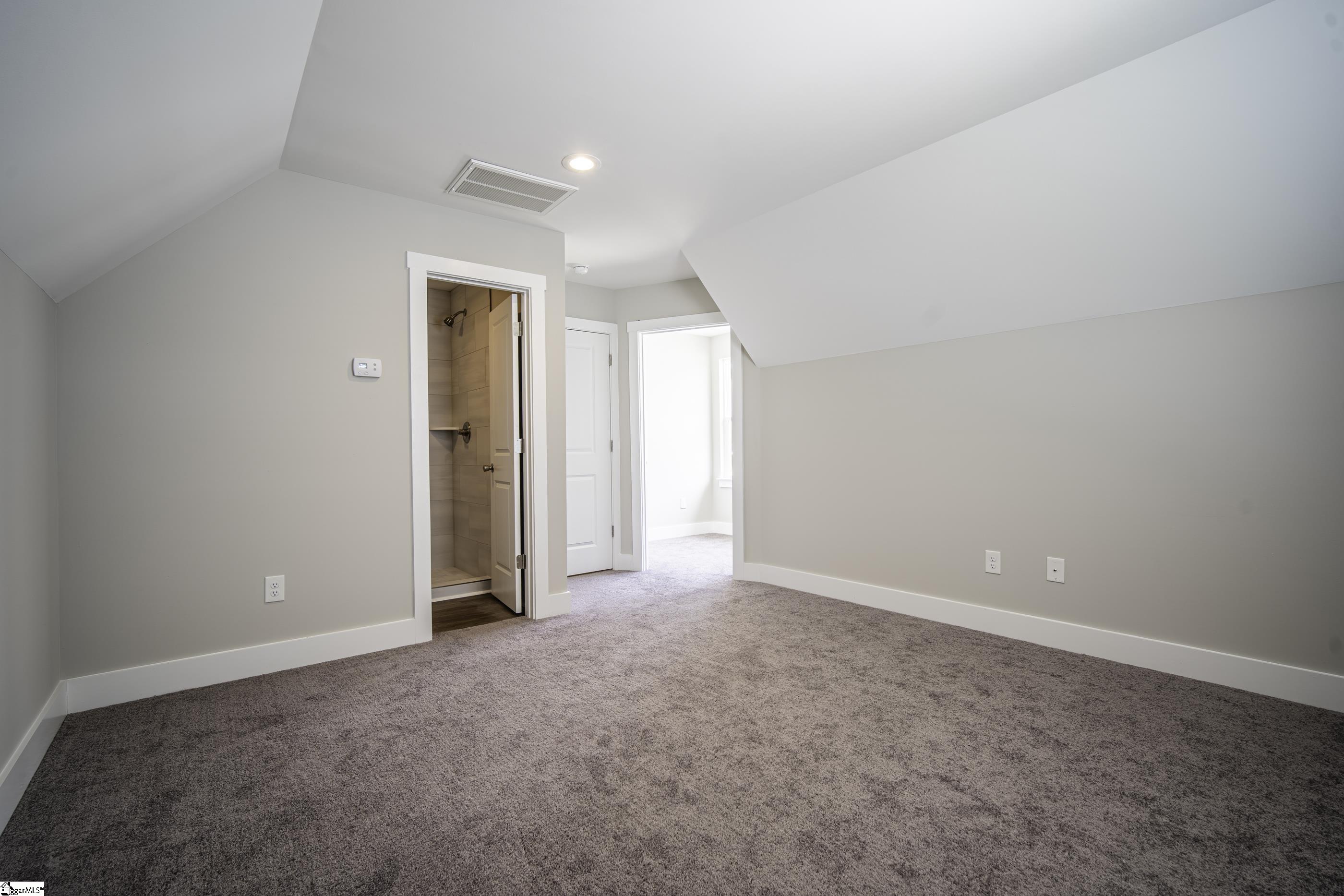 221 Wood River Way Property Photo 29