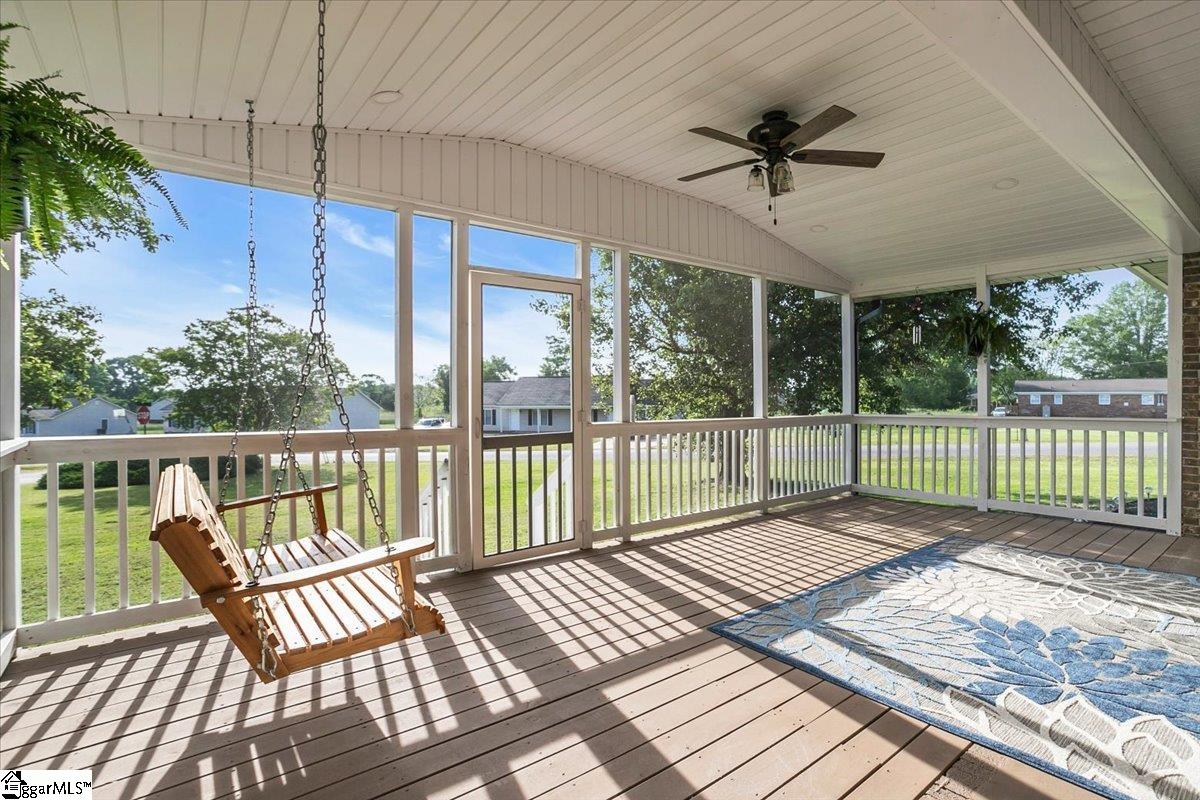 202 Club Road Property Photo 3
