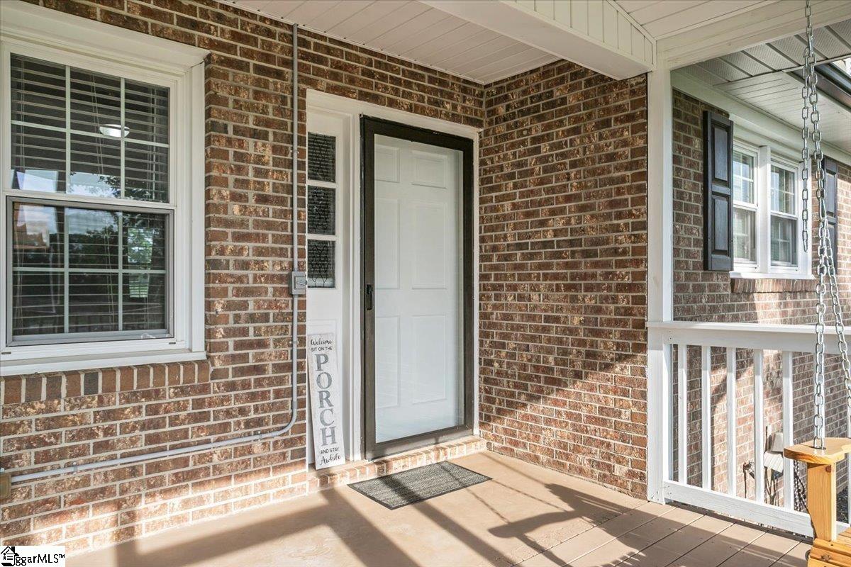 202 Club Road Property Photo 7
