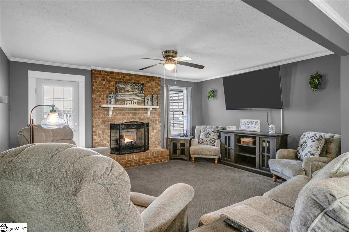 202 Club Road Property Photo 17