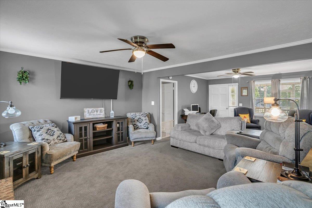 202 Club Road Property Photo 20