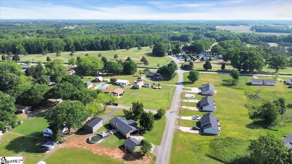 202 Club Road Property Photo 44