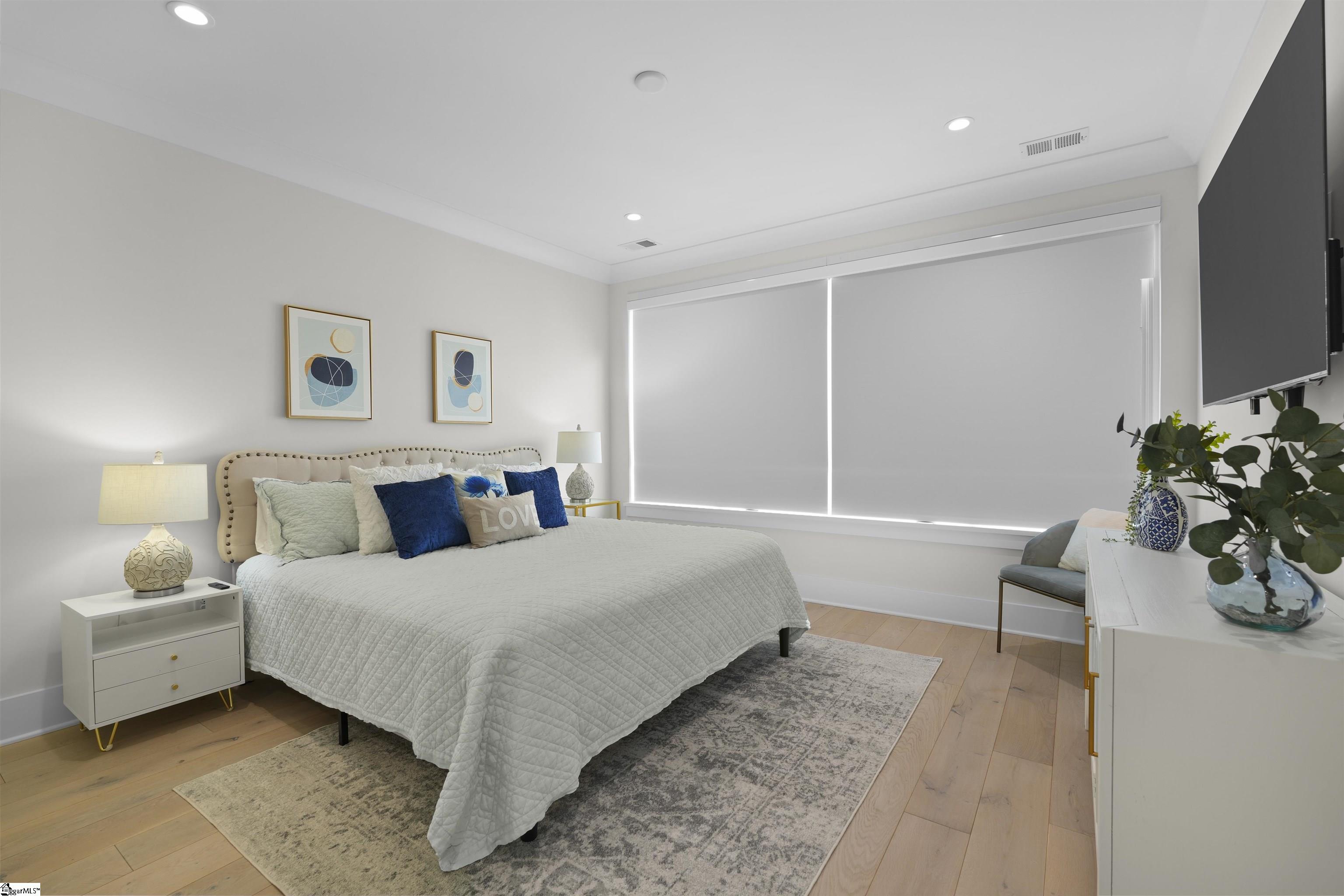 242 Rhett Street Property Photo 16