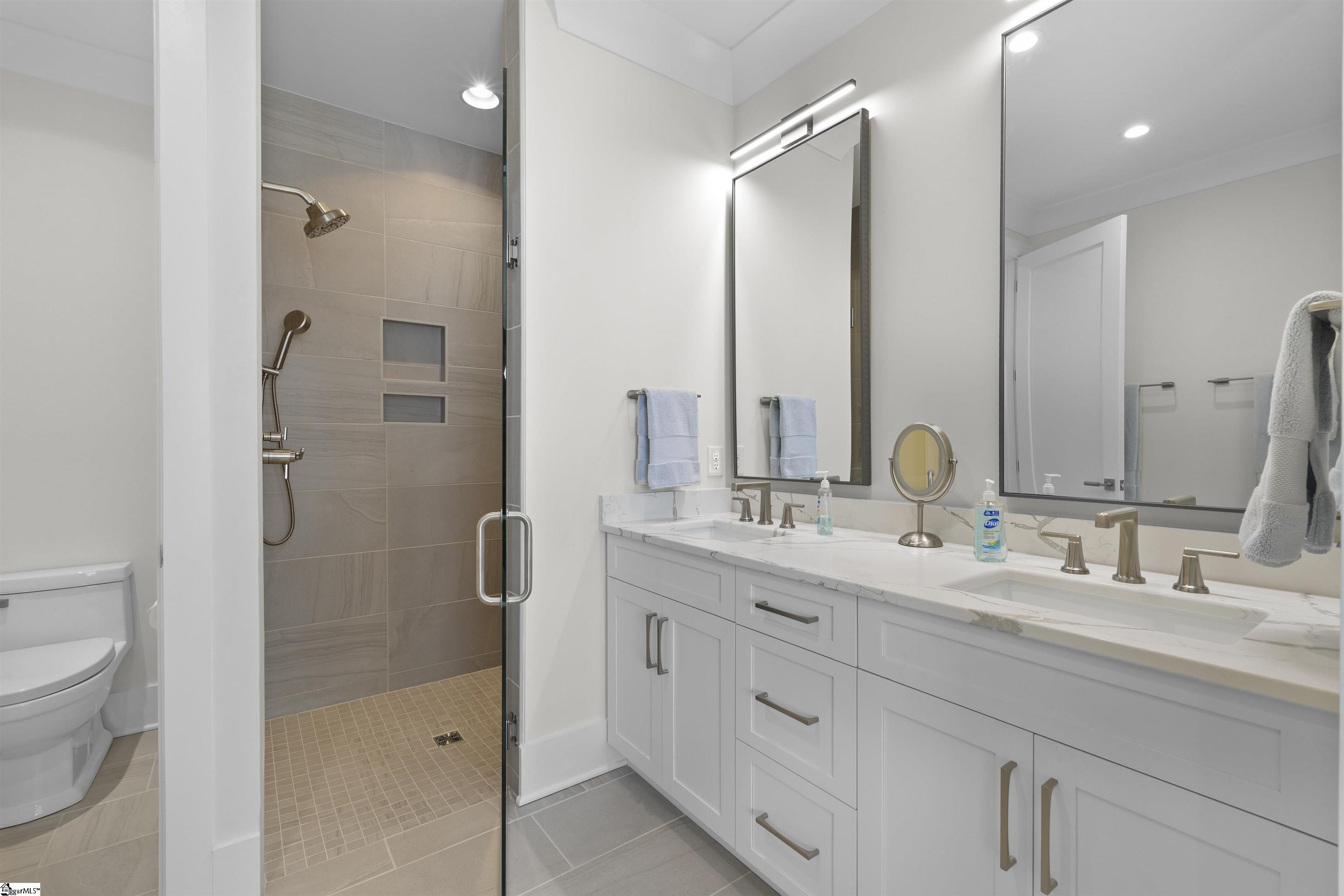 242 Rhett Street Property Photo 17