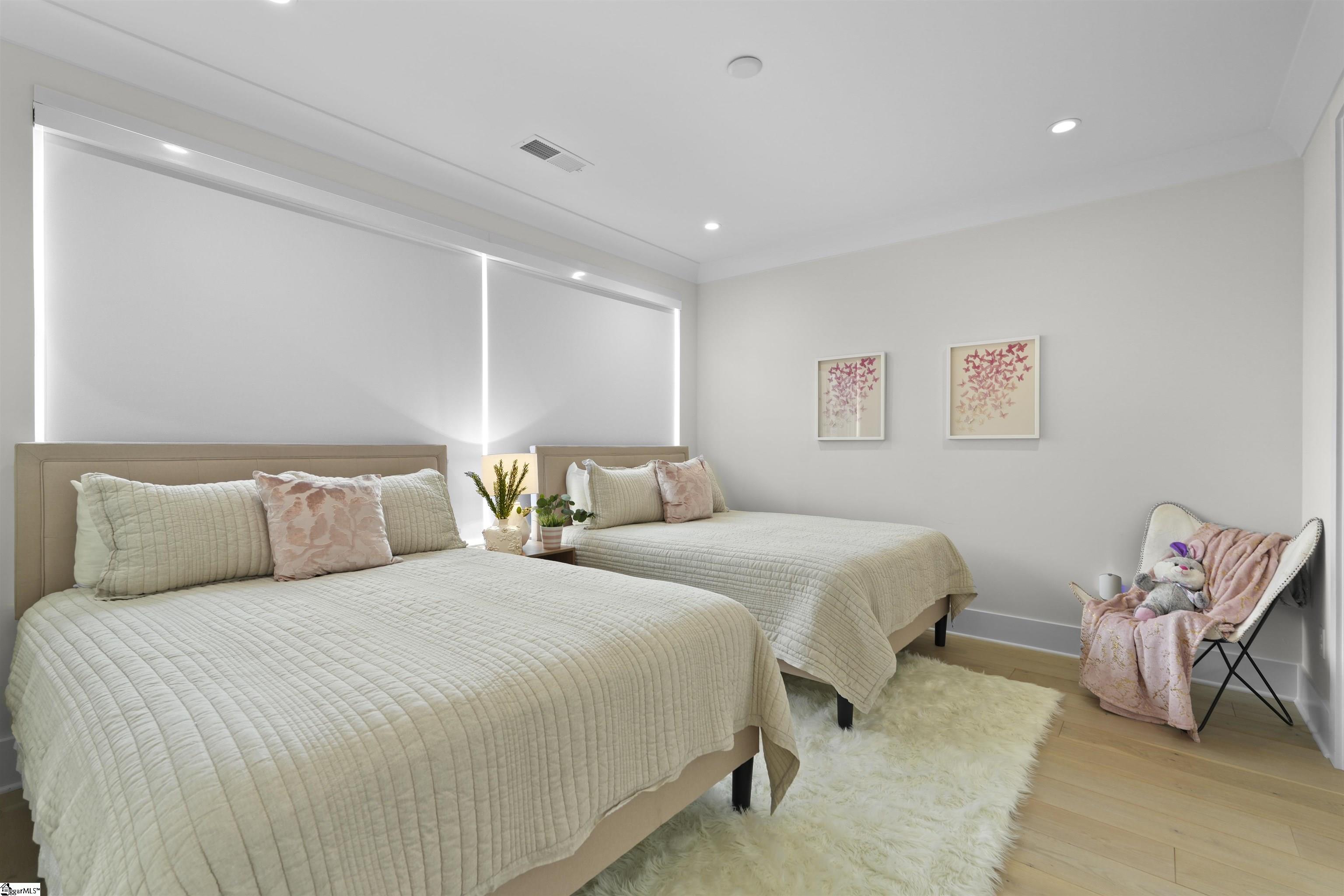 242 Rhett Street Property Photo 20